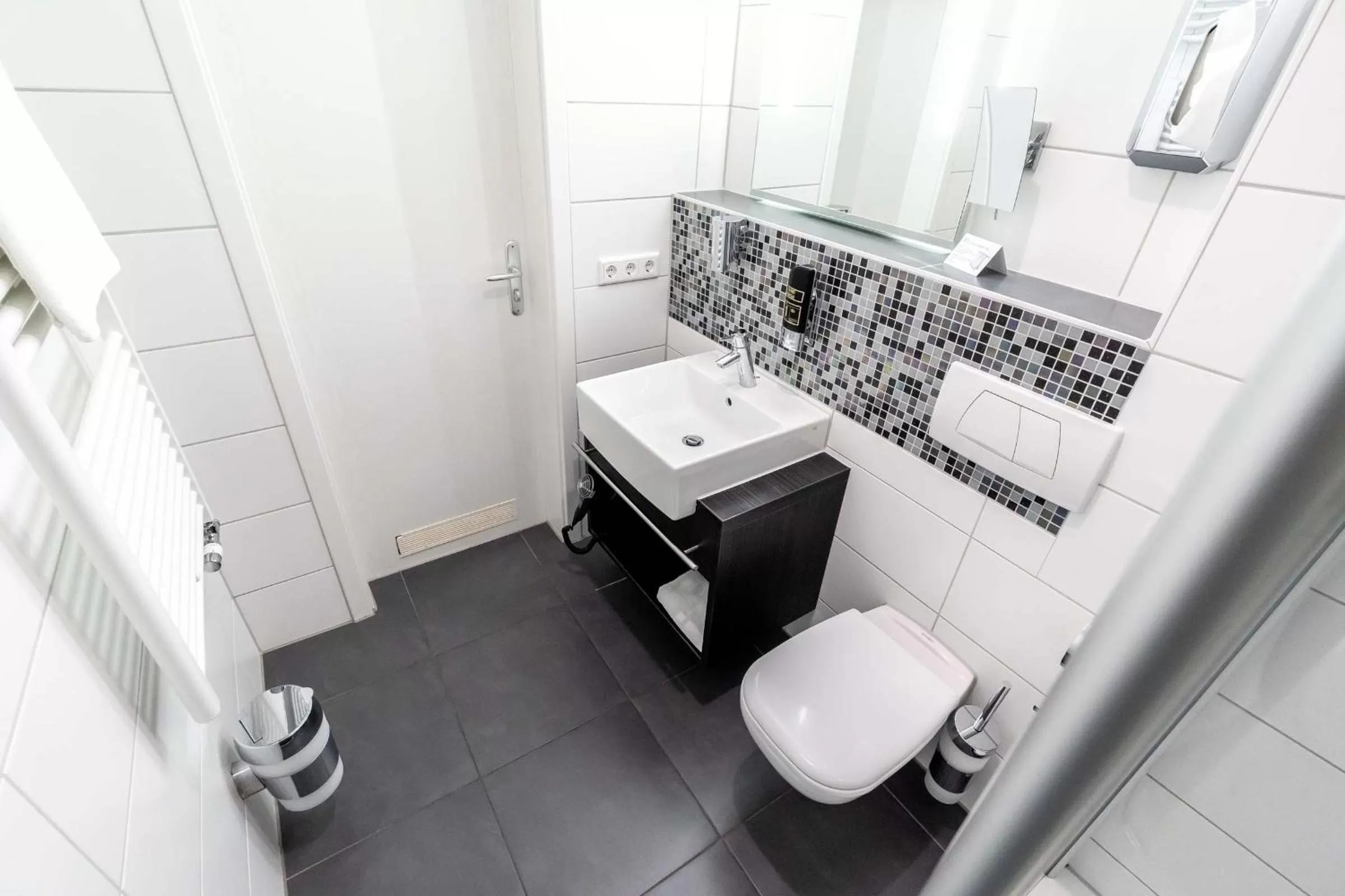 Shower in Altstadthotel