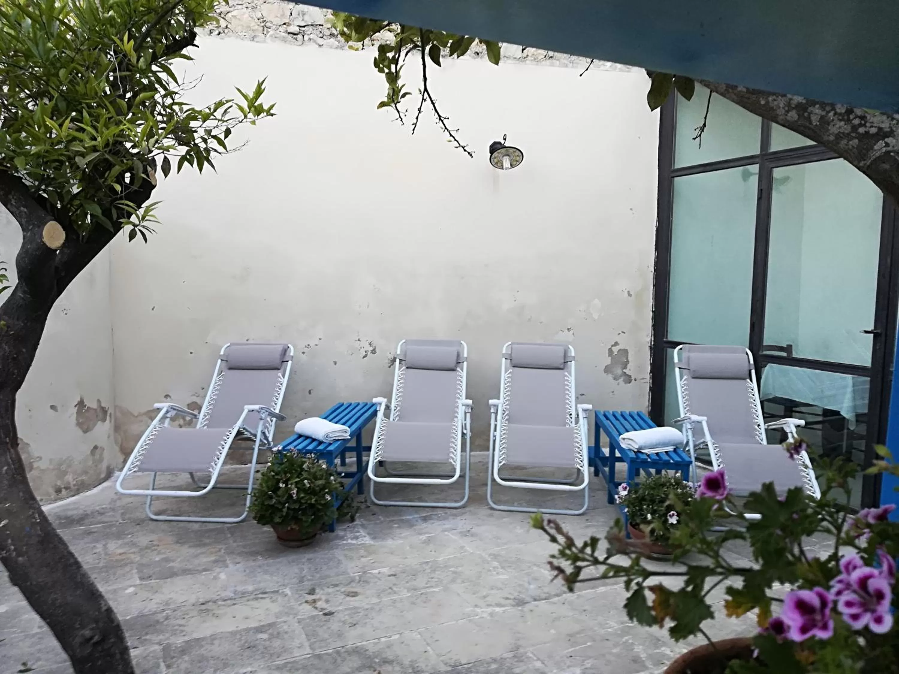 Solarium in Residenza Donnafugata B&B