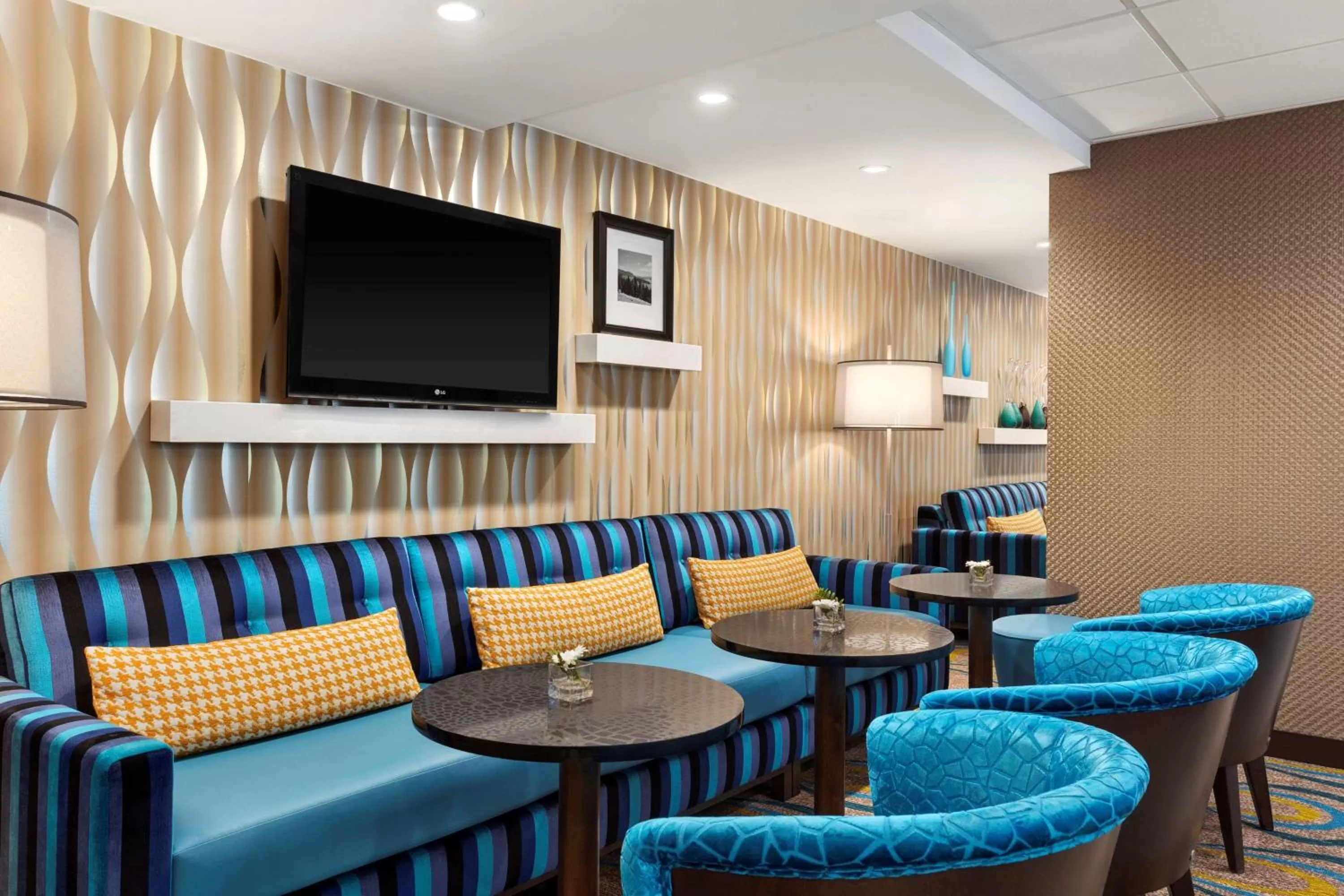 Lobby or reception in Hampton Inn & Suites, by Hilton - Vancouver Downtown