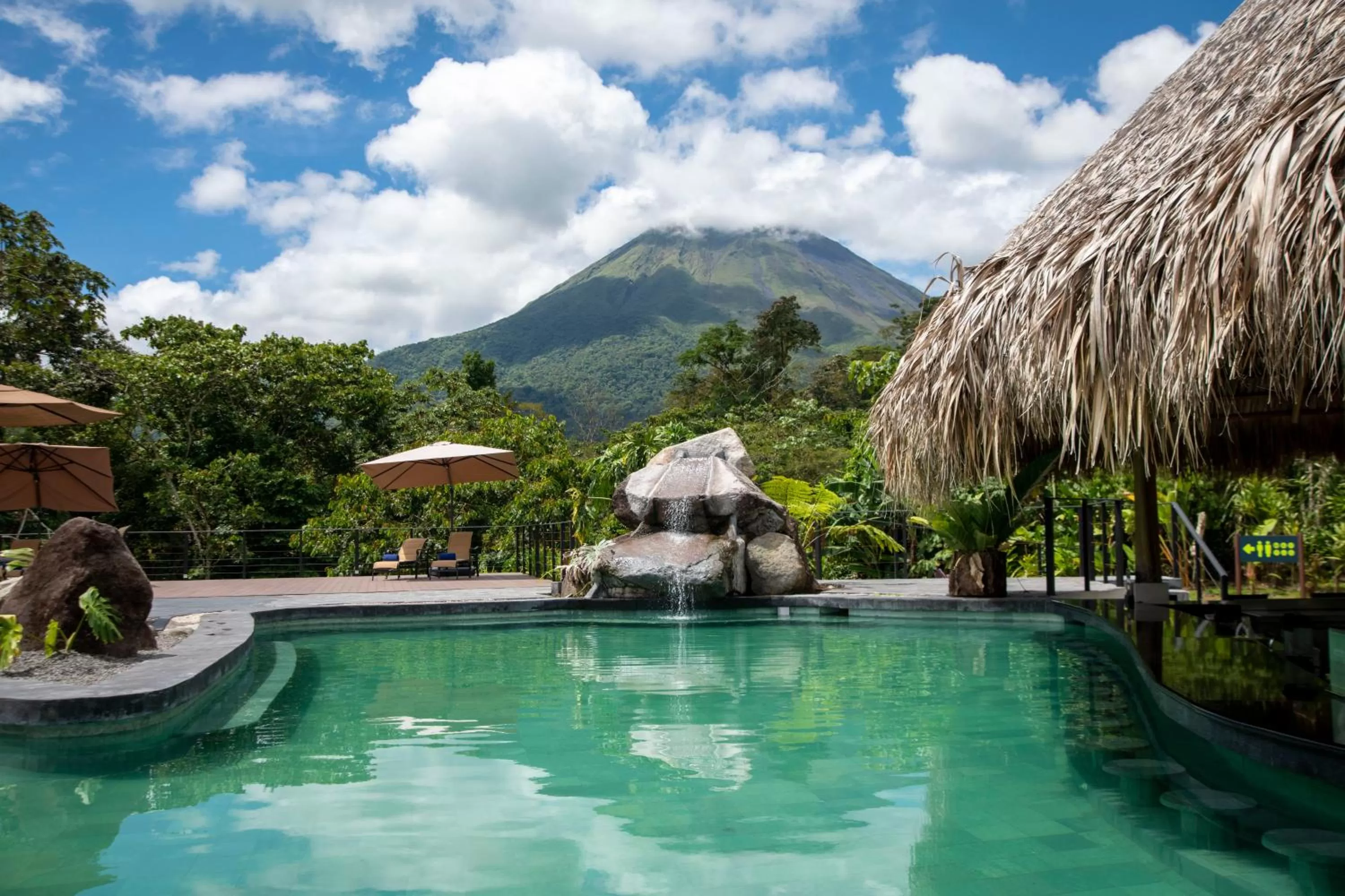 Swimming pool in Arenal Manoa Resort & Hot Springs