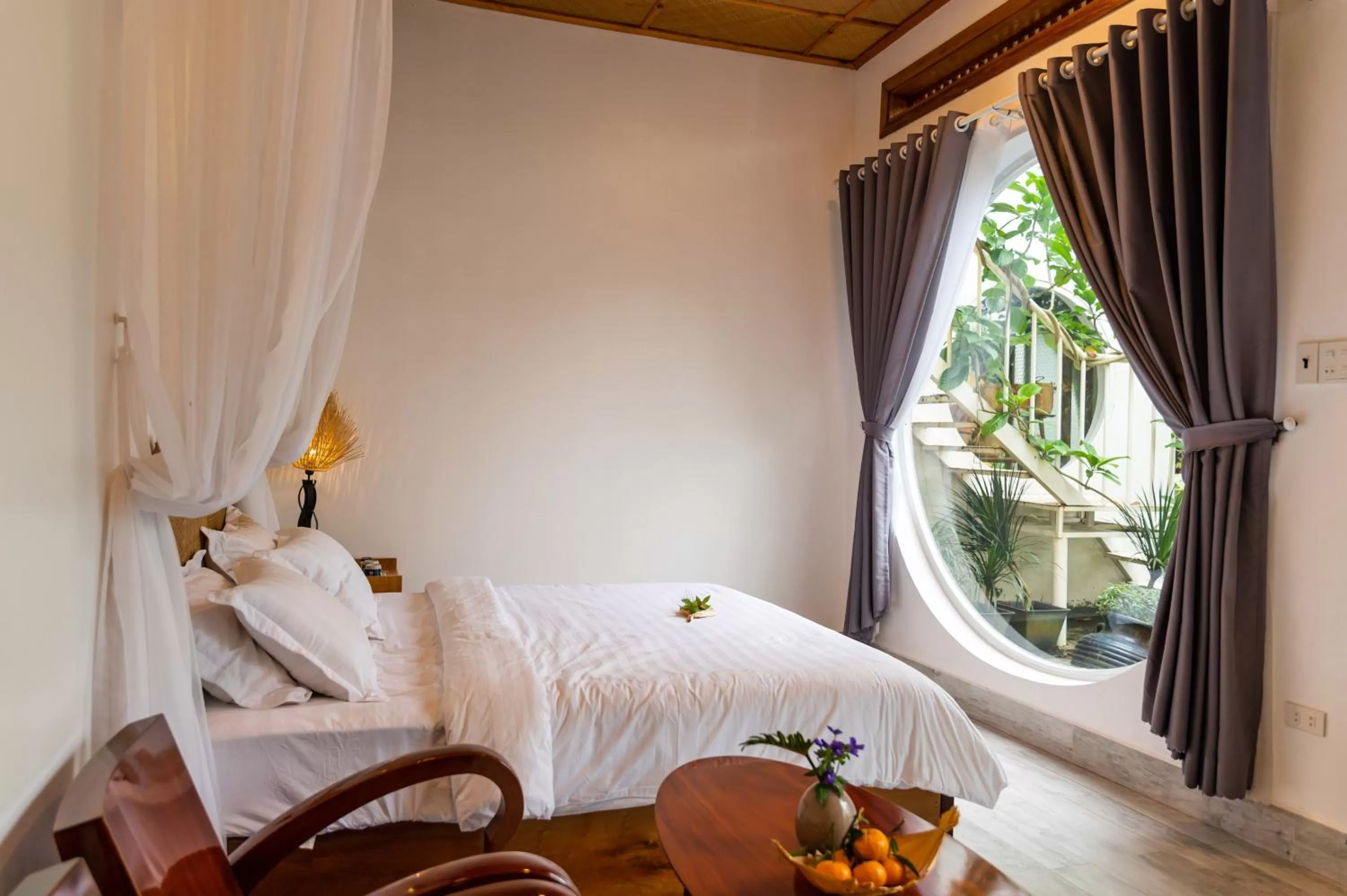 Bedroom, Bed in Binh Minh Eco Lodge