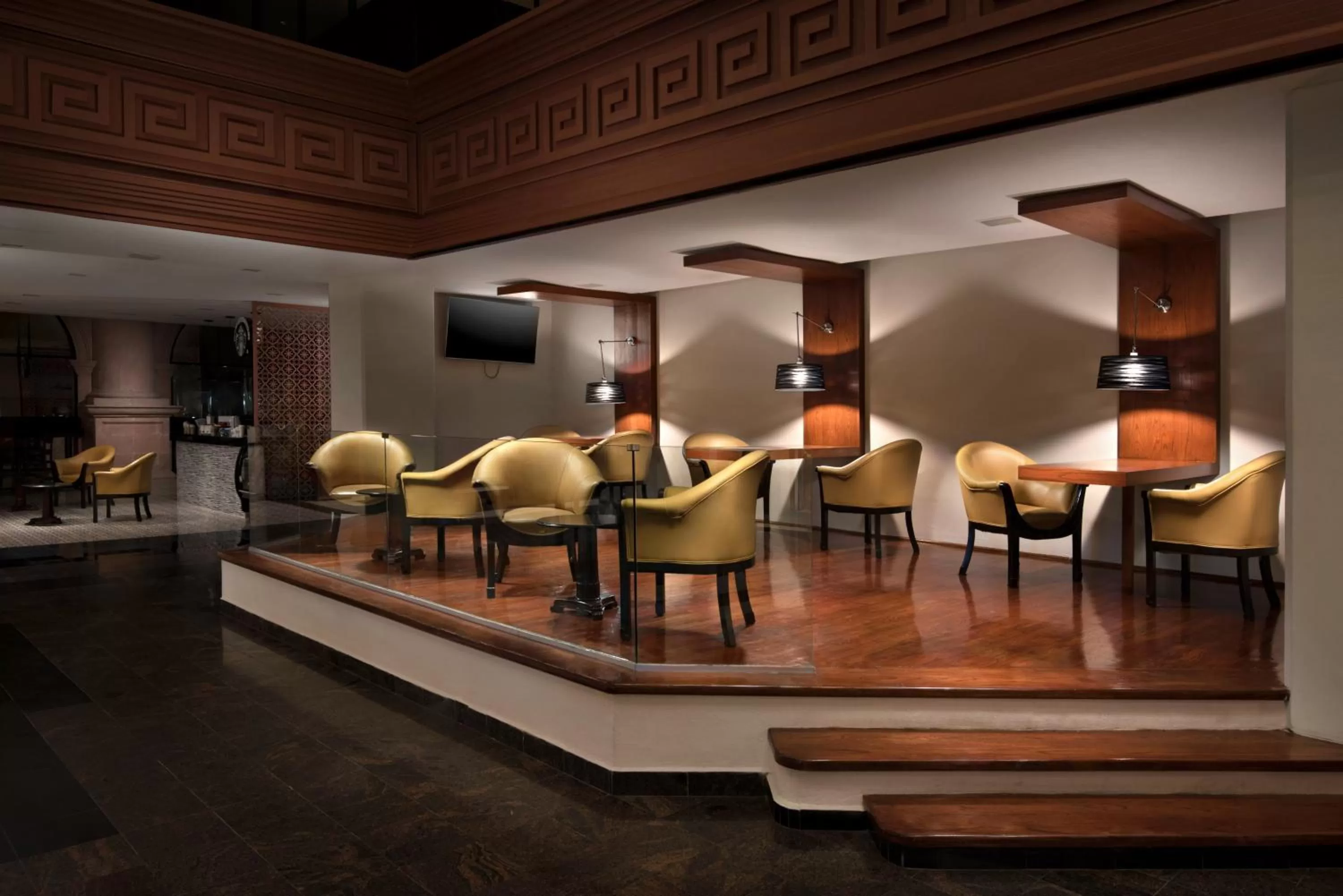 Lounge or bar in Krystal Monterrey