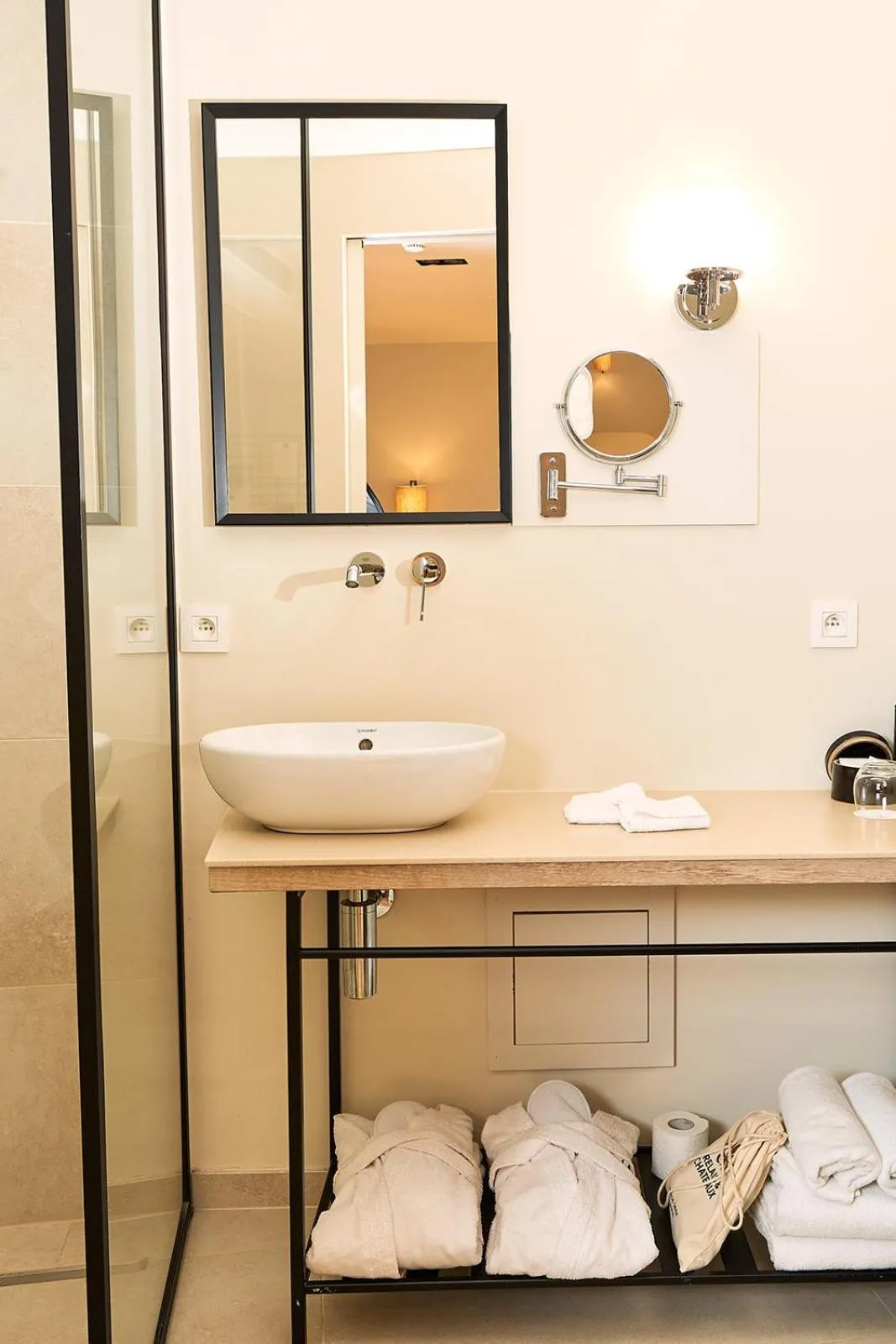 Bathroom in Hotel FRANQ