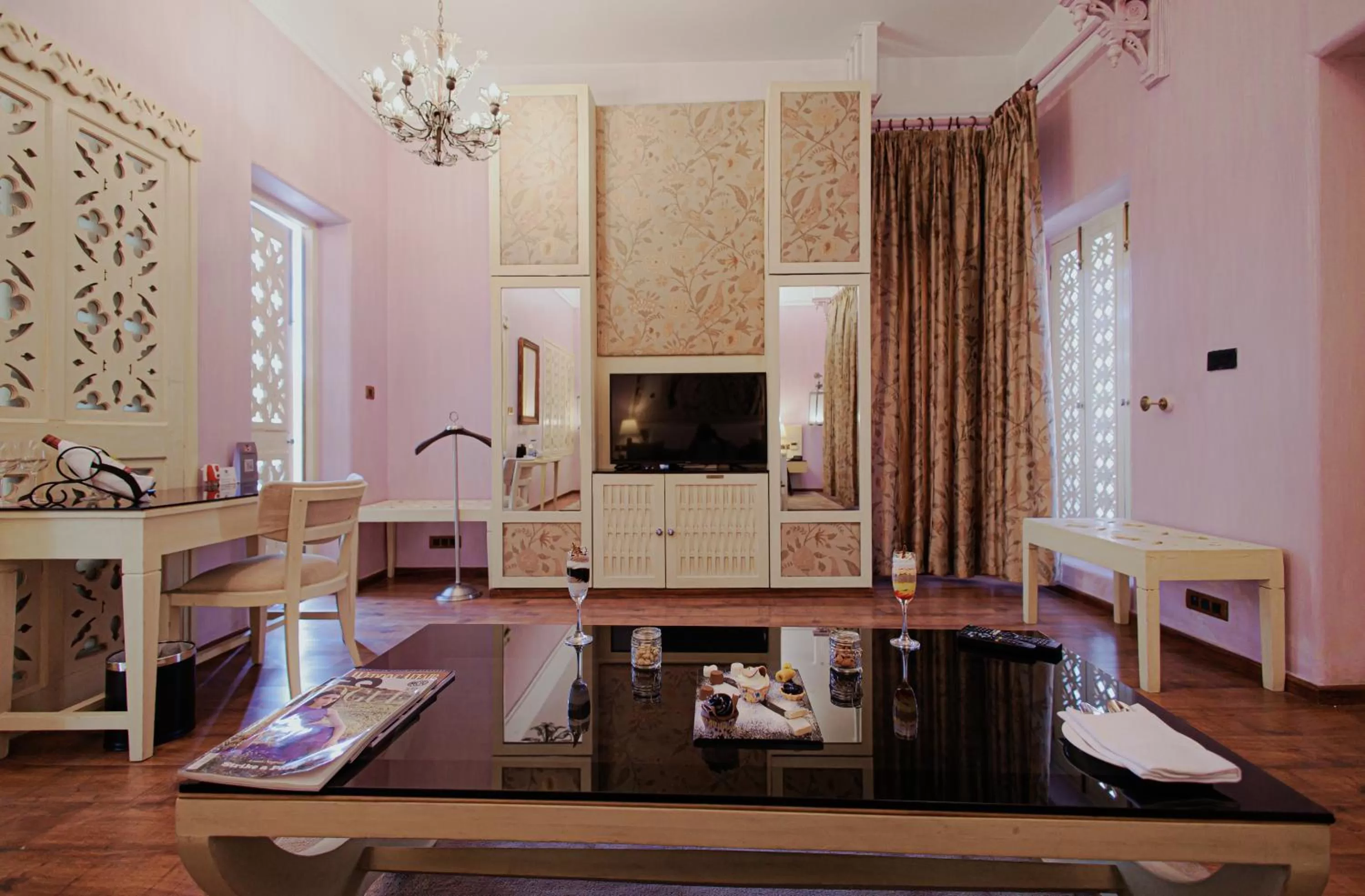 Living room in Ajit Bhawan - A Palace Resort