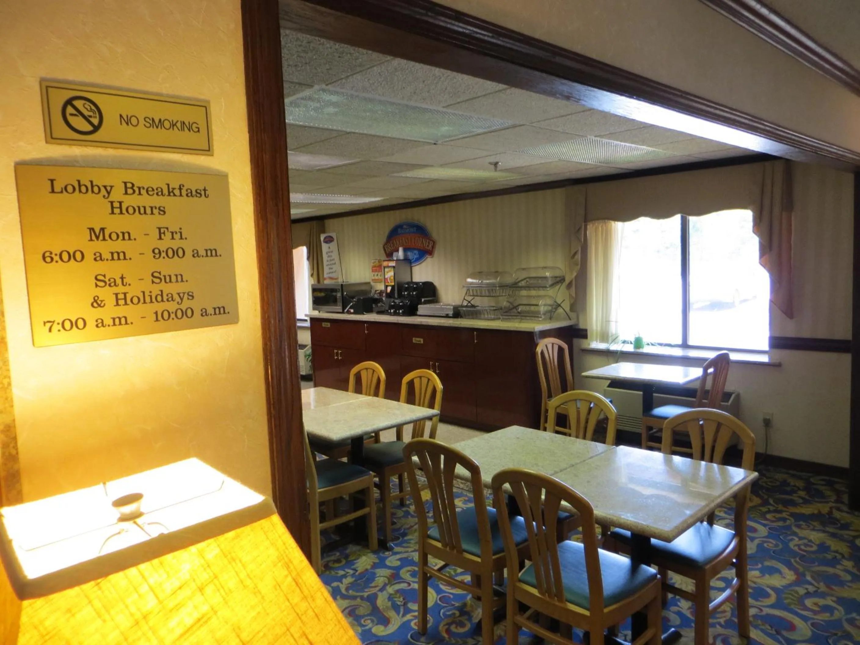 Restaurant/places to eat in Baymont by Wyndham Kalamazoo West