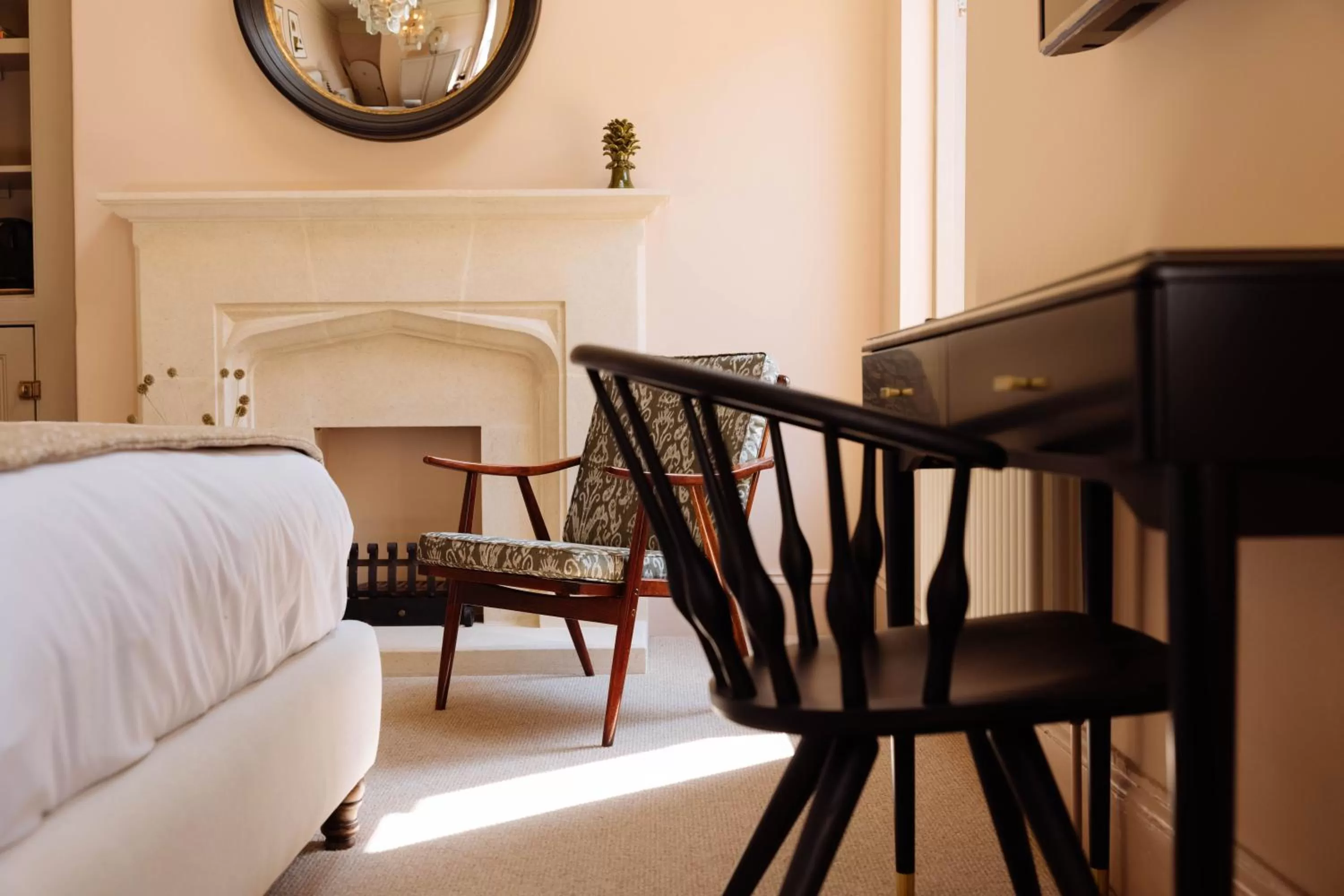 Bedroom, Bed in The Yard in Bath Hotel