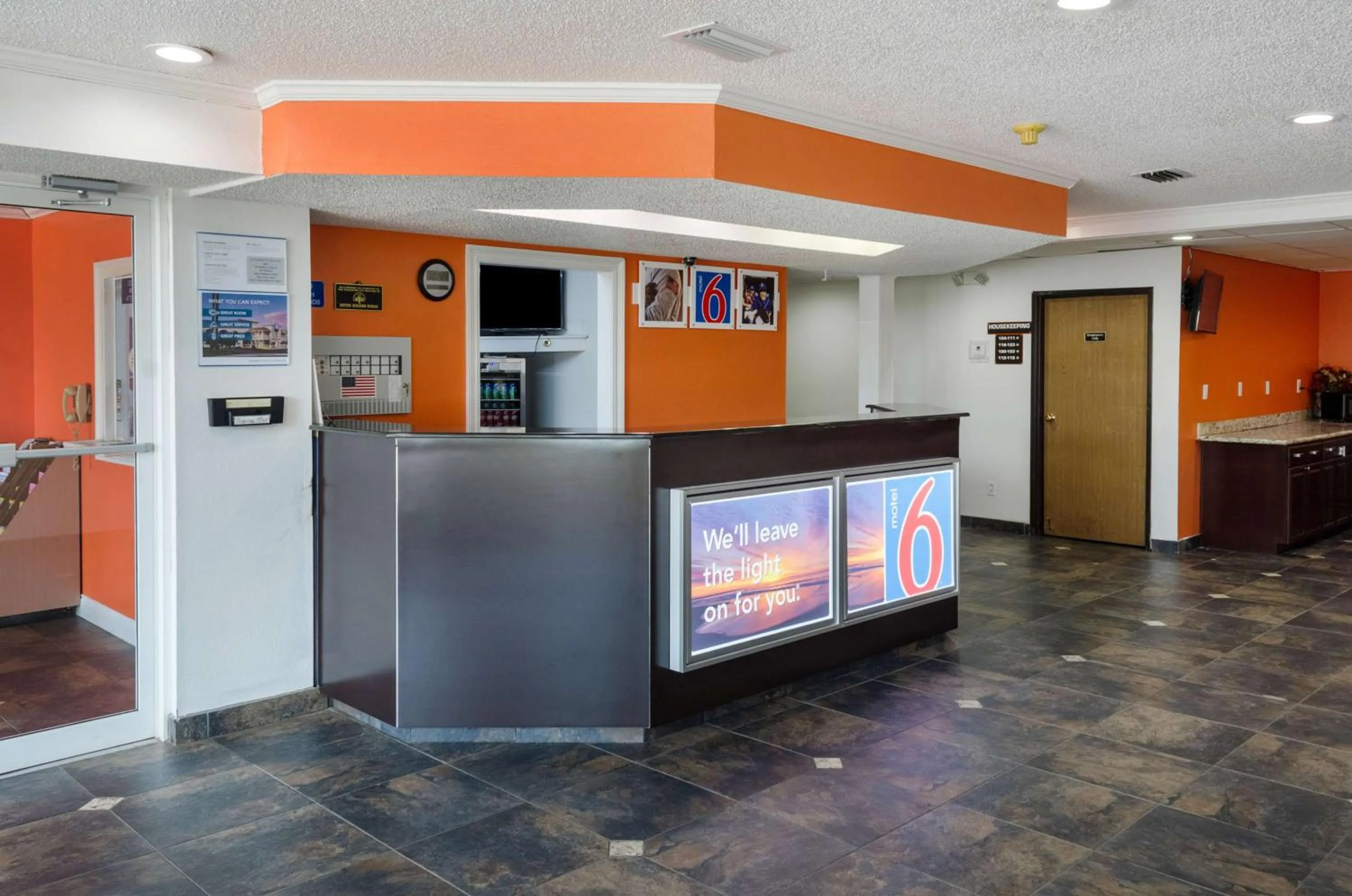 Lobby or reception in Motel 6-Mobile, AL