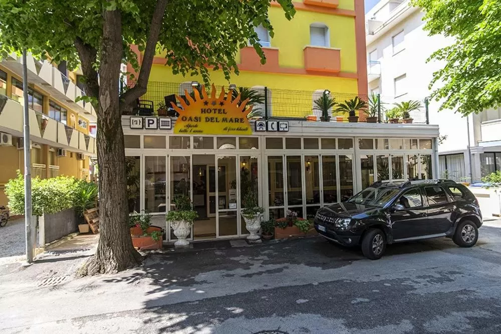 Property Building in Hotel Oasi del Mare