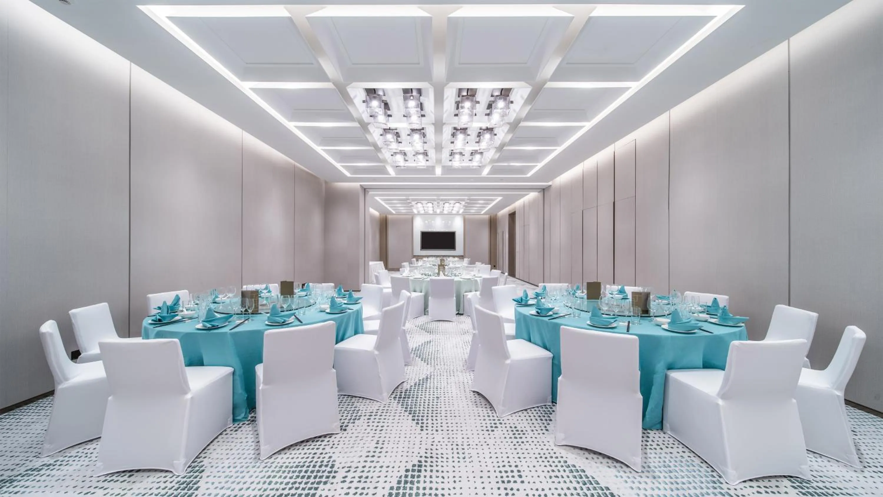 Meeting/conference room in HUALUXE Xi'an Chanba by IHG