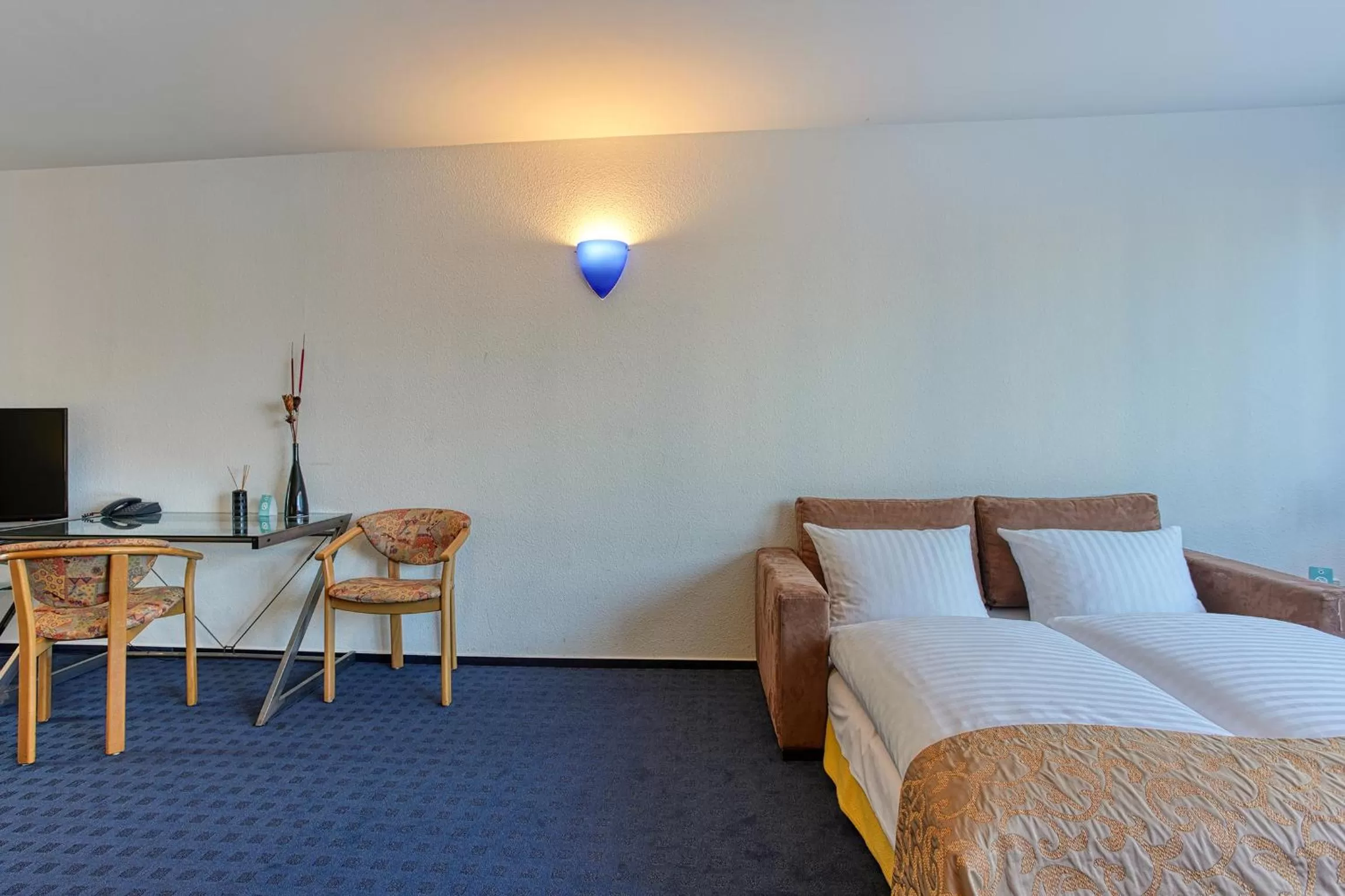 Photo of the whole room, Bed in Centro Hotel Braunschweig City, Trademark Collection by Wyndham
