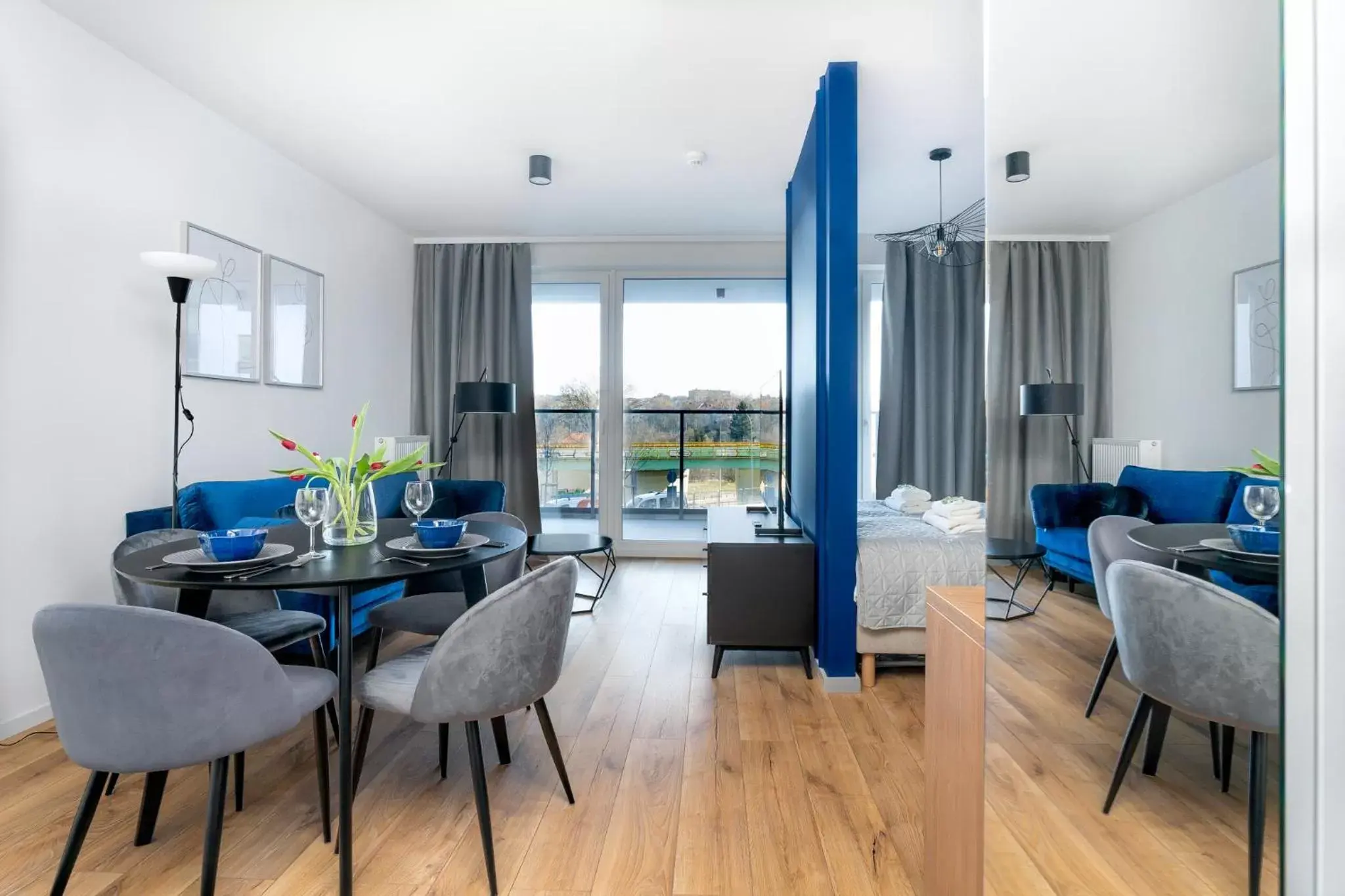 King Studio with Sofa Bed in Symphony Modern Tower Apartamenty King Studio with Sofa Bed in Symphony Modern Tower Apartamenty