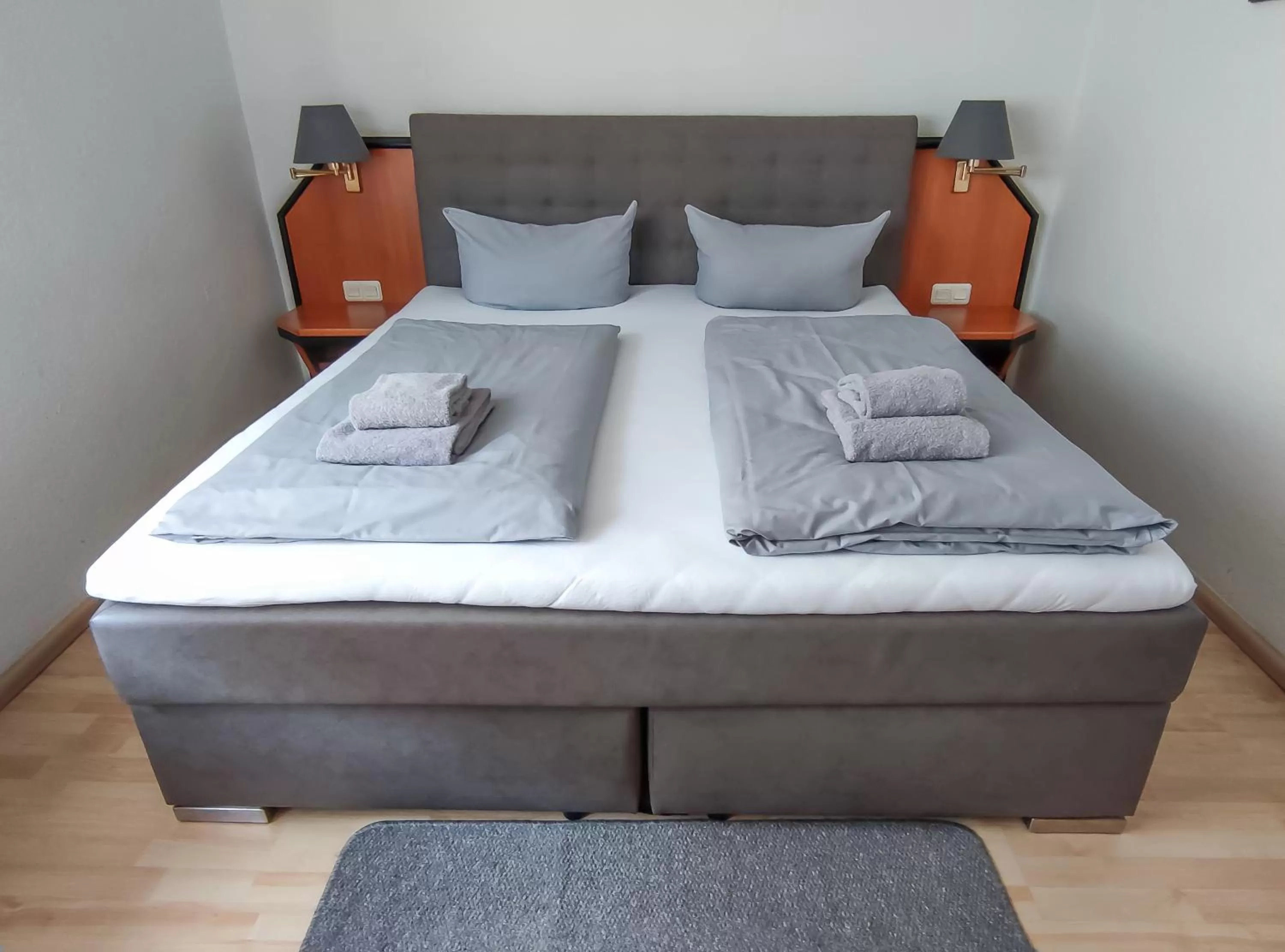 Bed in Zwehrener Hof