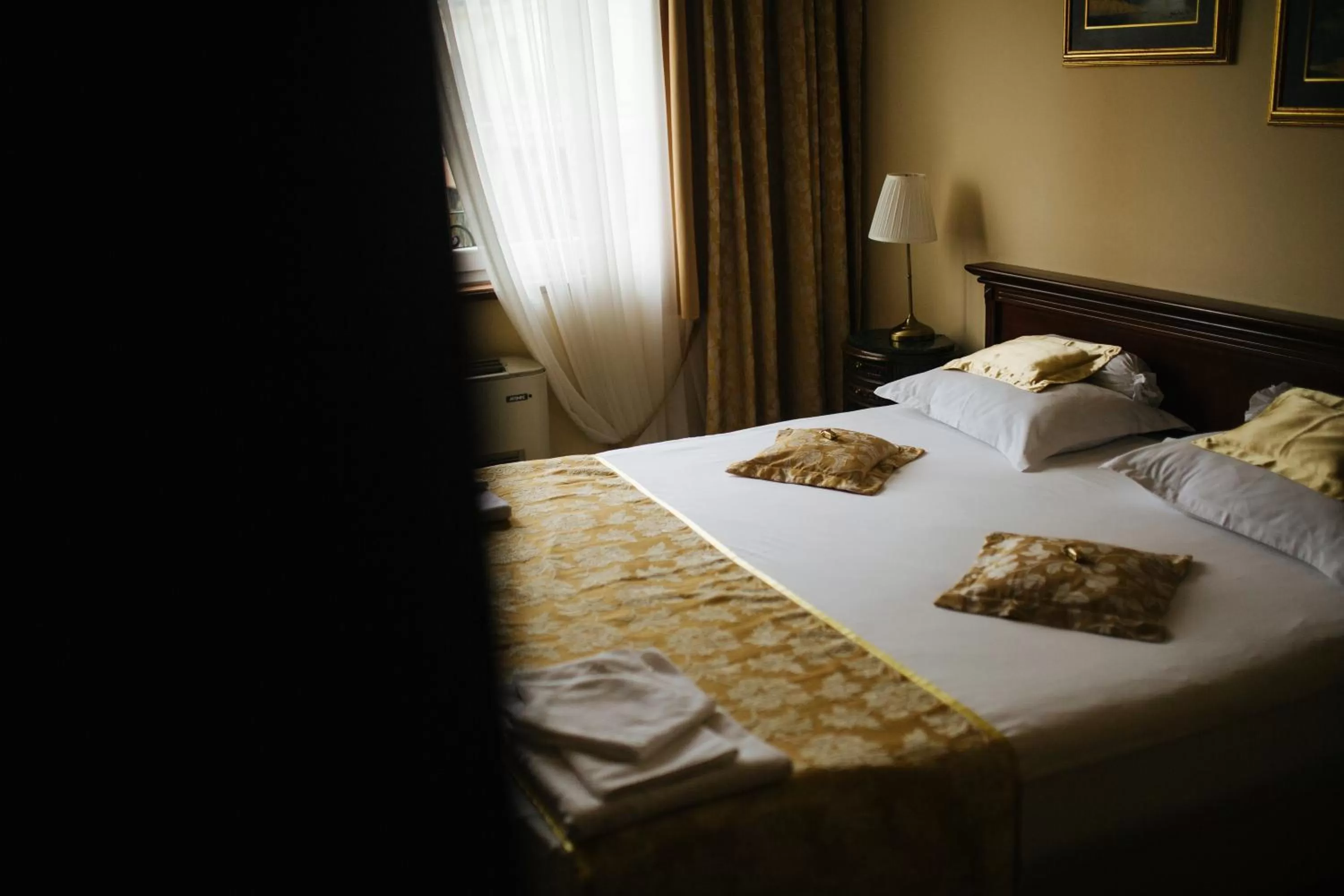 Photo of the whole room, Bed in Garni Hotel Andric