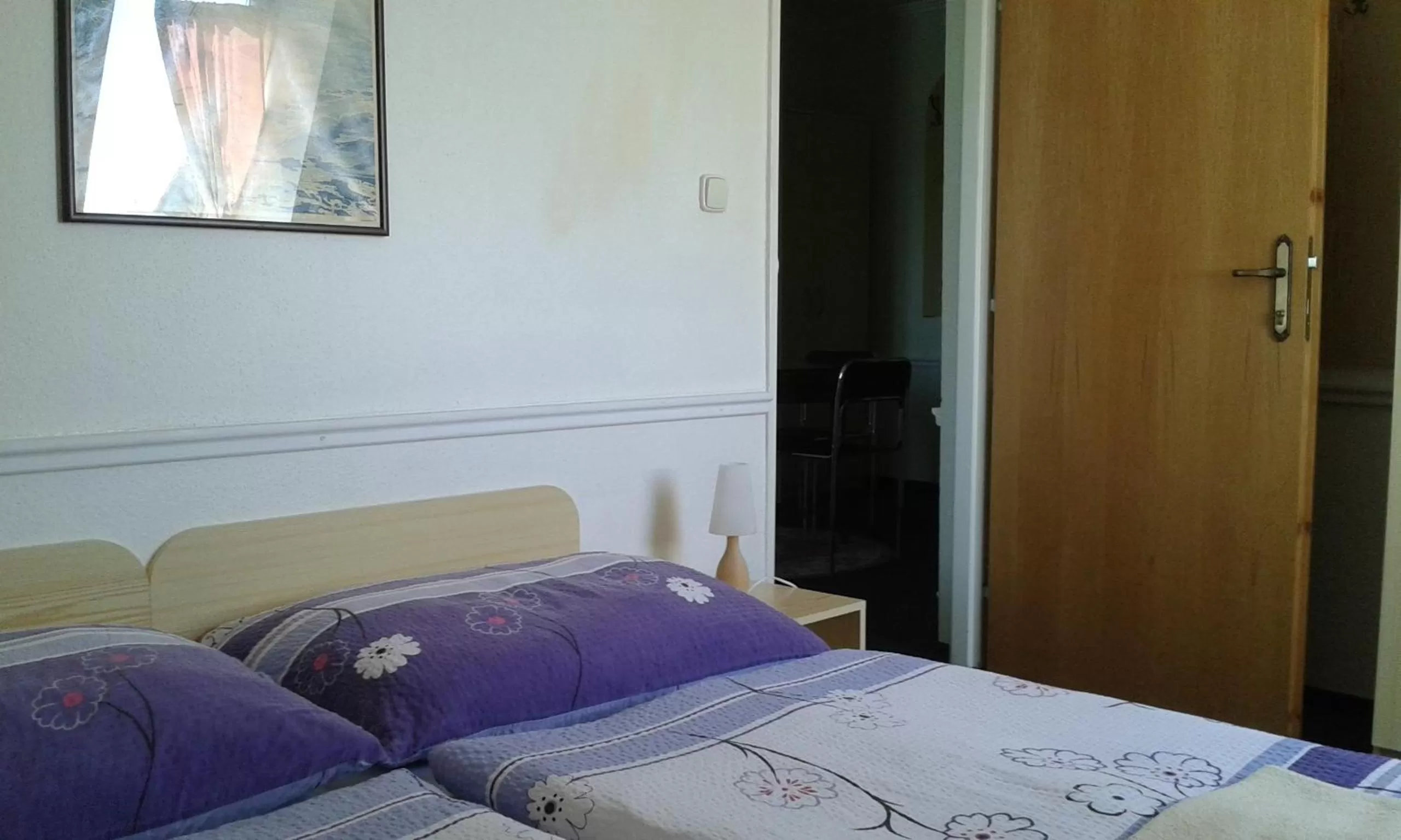 Decorative detail, Bed in Pension Velický Zámoček