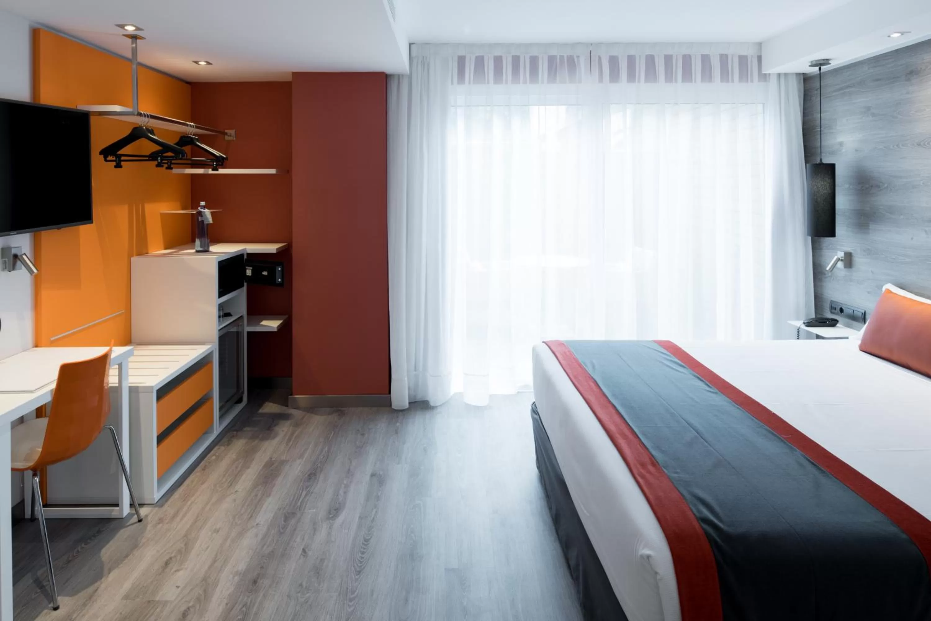 Bed in Catalonia Mikado