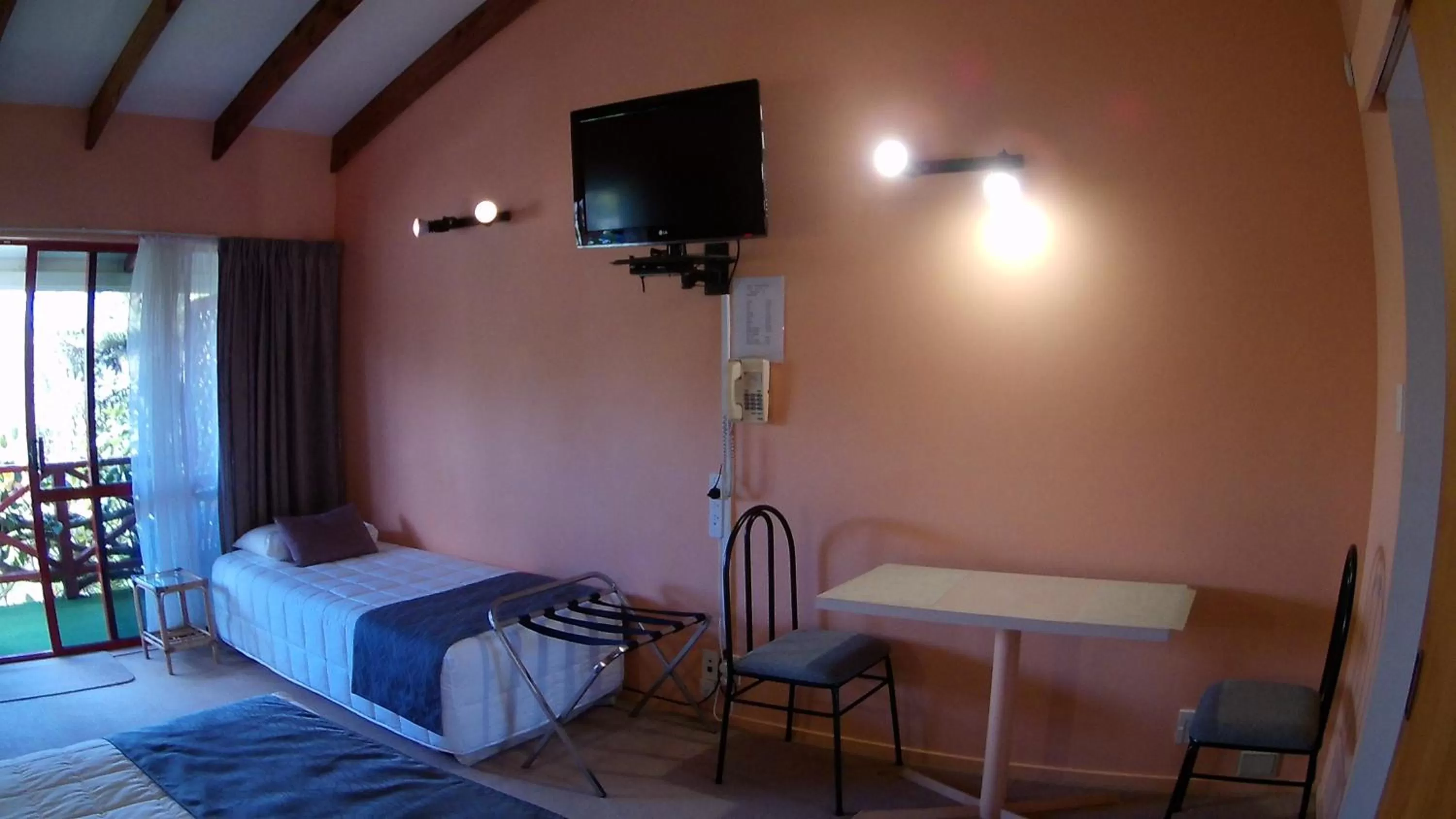 Bed in Alfa Boutique Motel