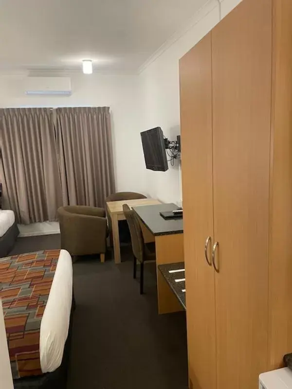 Deluxe Twin Room in William Dutton Motel Deluxe Twin Room in William Dutton Motel