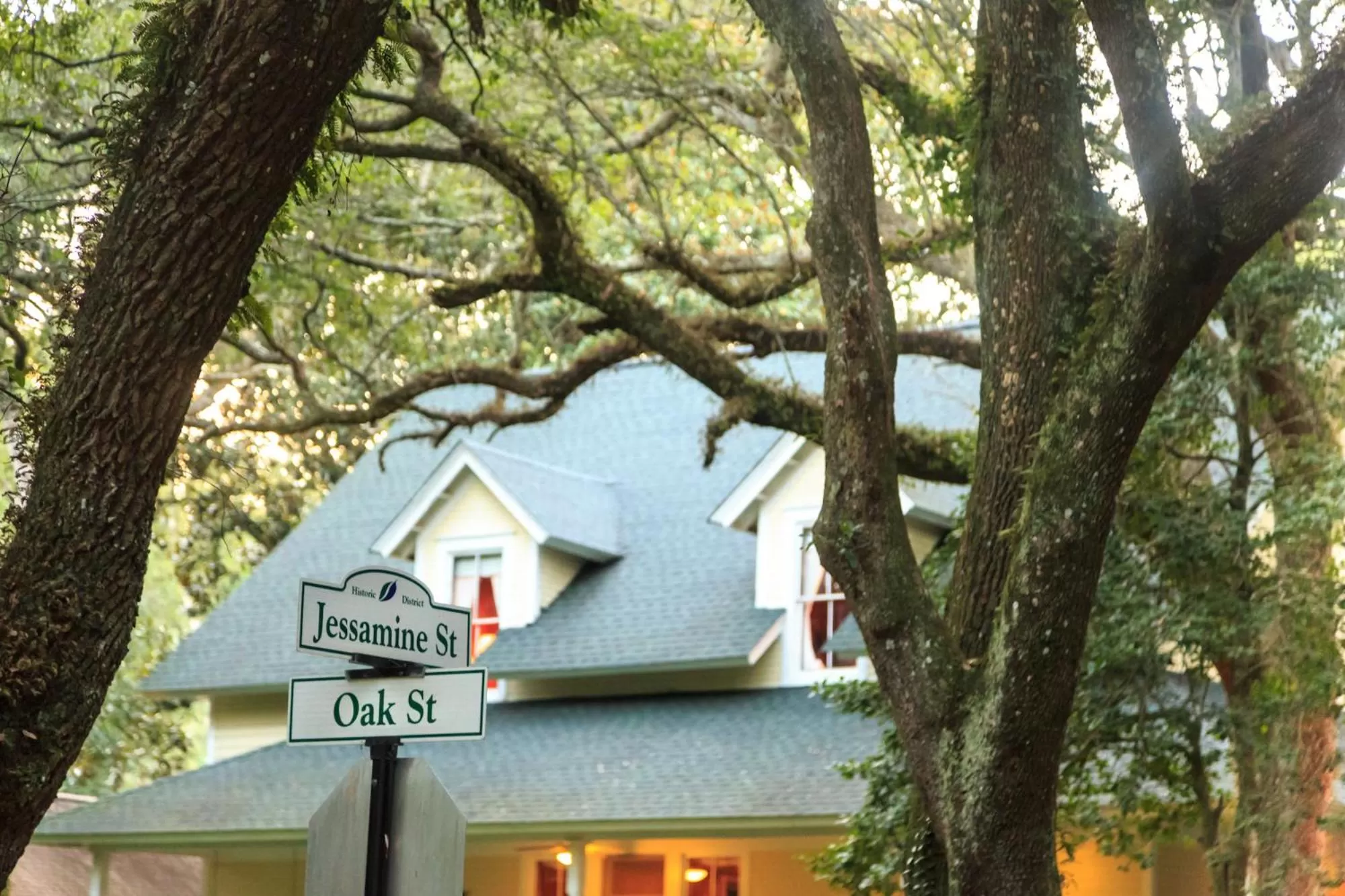 Facade/entrance in Magnolia Springs Bed and Breakfast