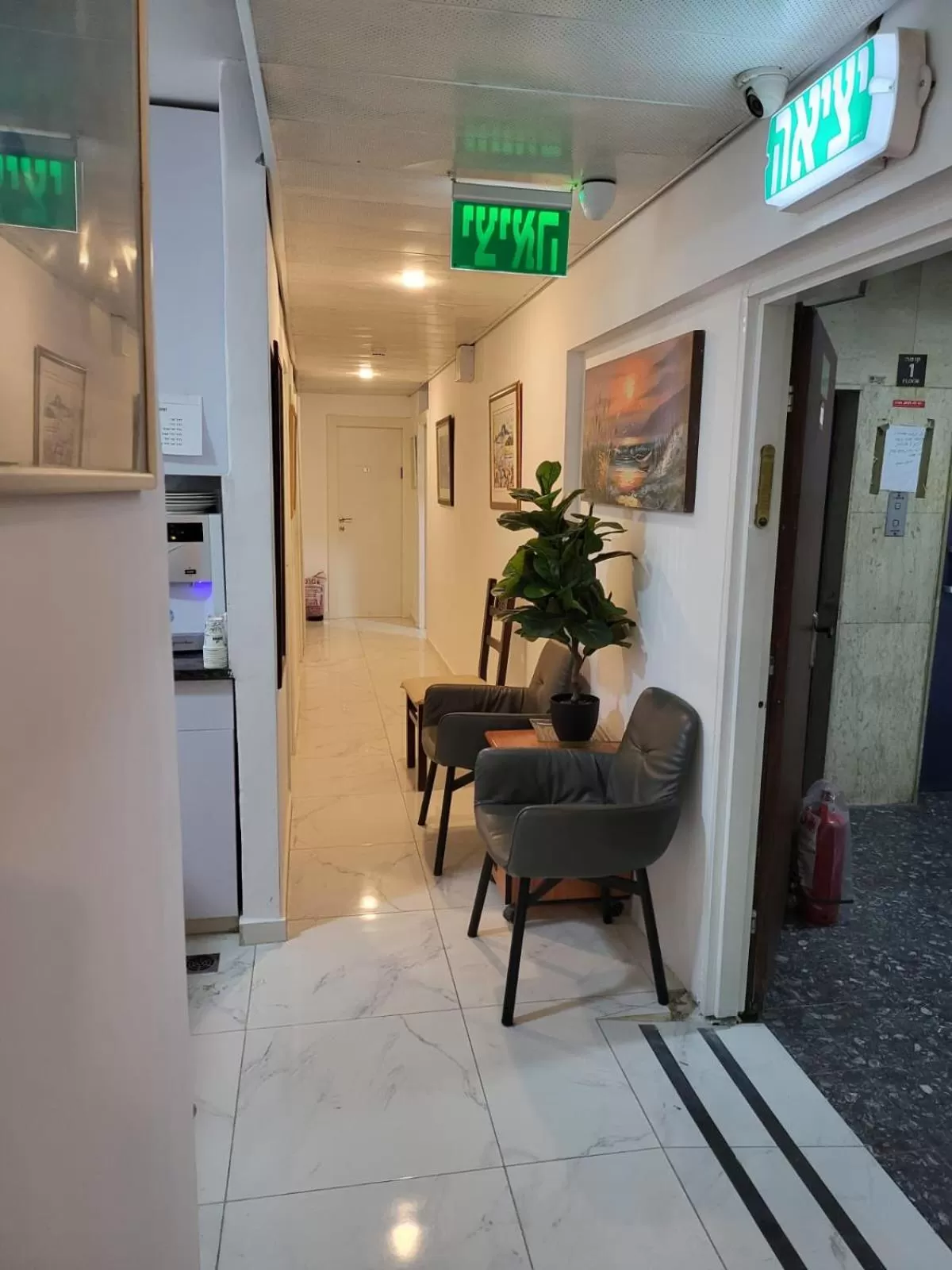 Seating area, Lobby/Reception in J-MOTEL