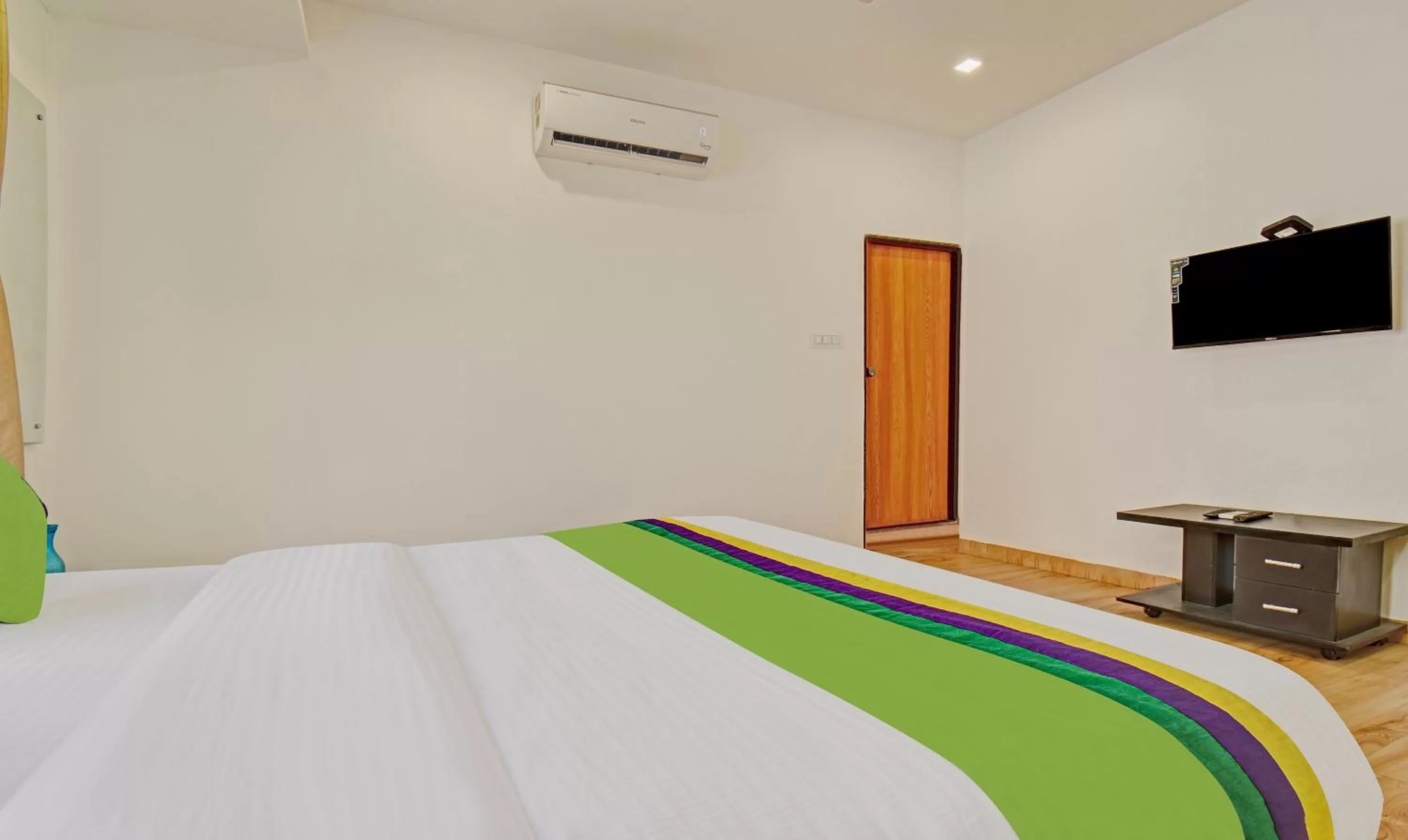 Bed in Treebo Villa Inn Aurangabad