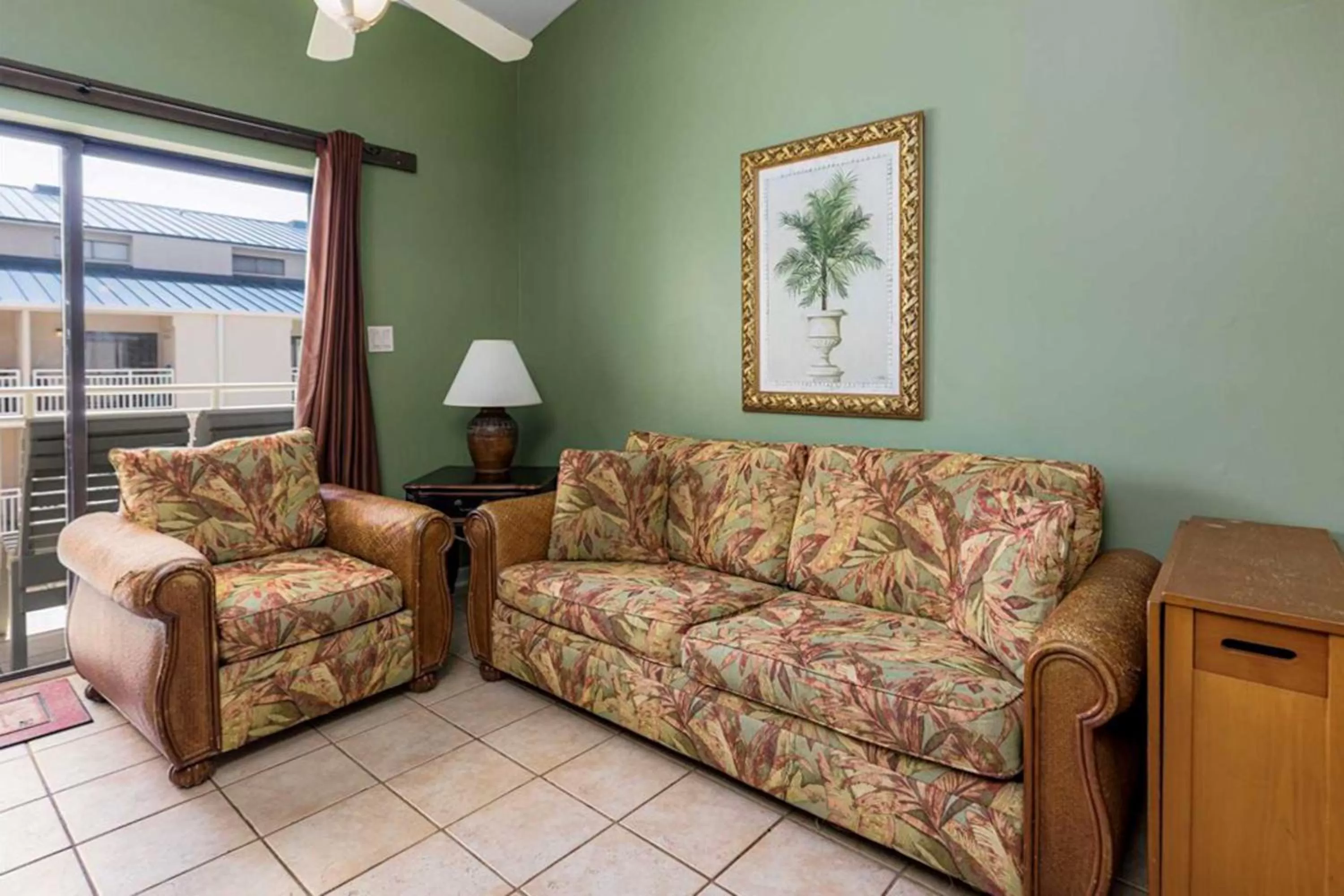 Maisonette in Sugar Beach Condominiums II