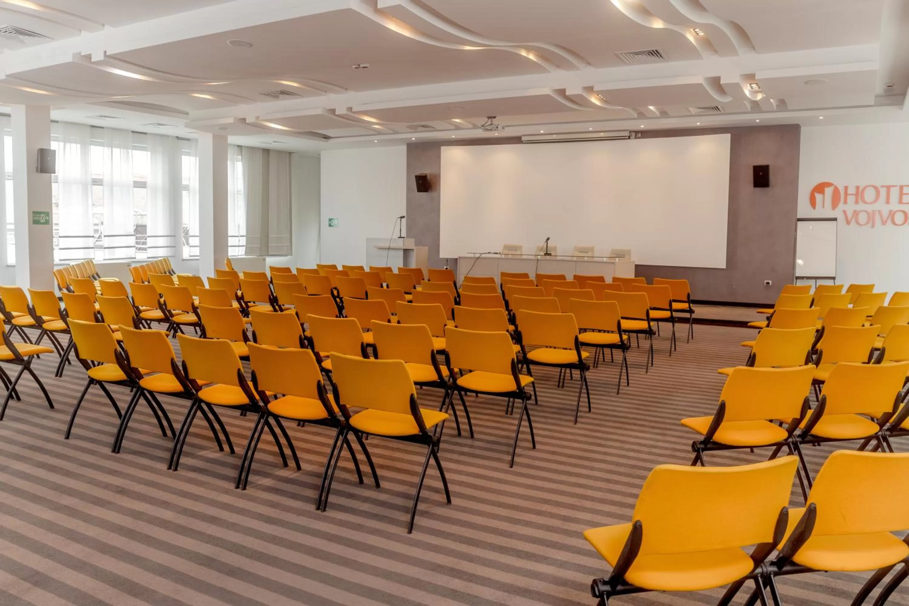 Meeting/conference room in Hotel Vojvodina