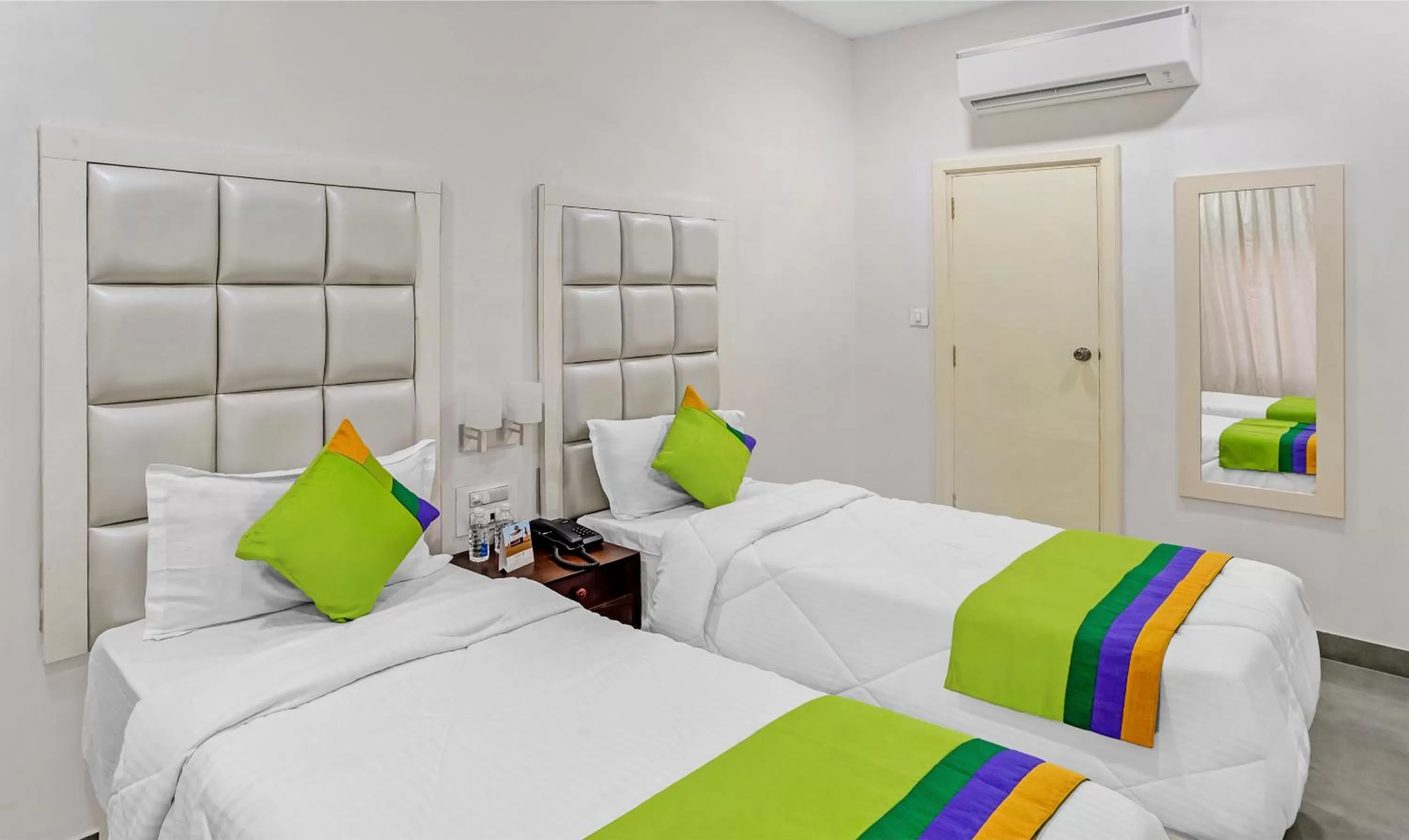 Bedroom in Hotel Hinduja Fort