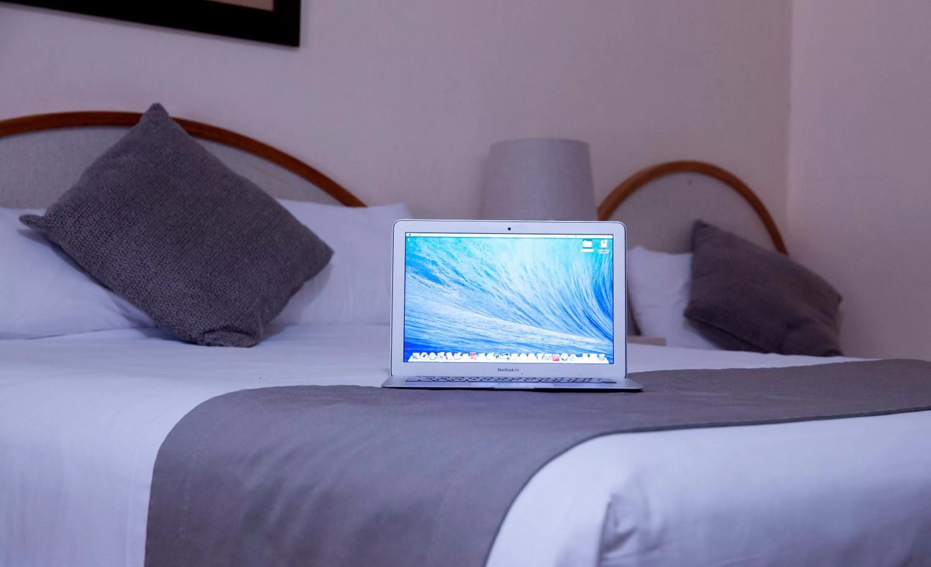 Area and facilities, Bed in Longreach Motor Inn