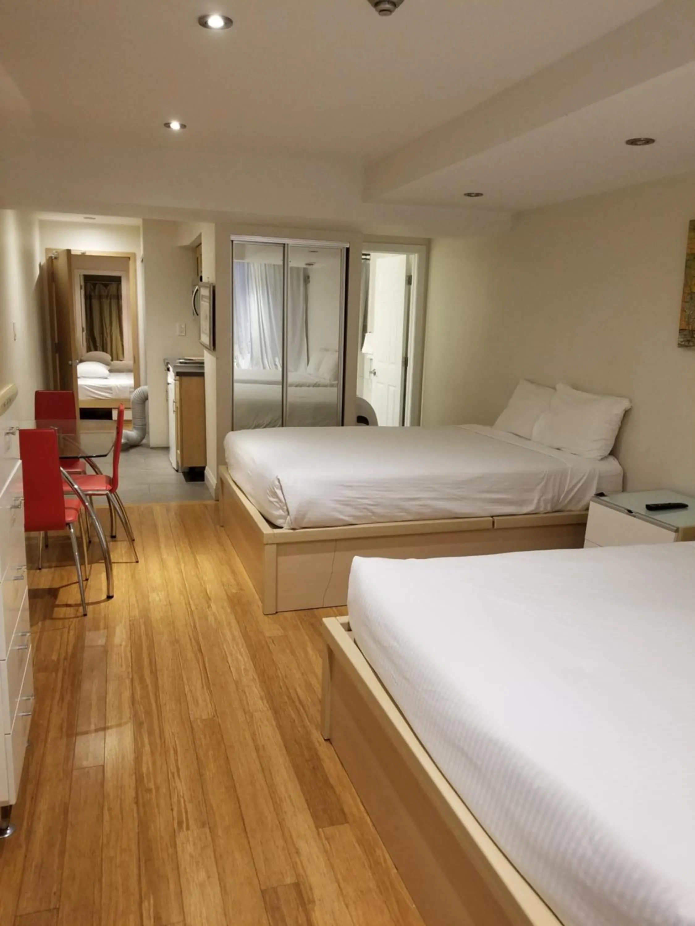 Bed in Dragon Gate Inn