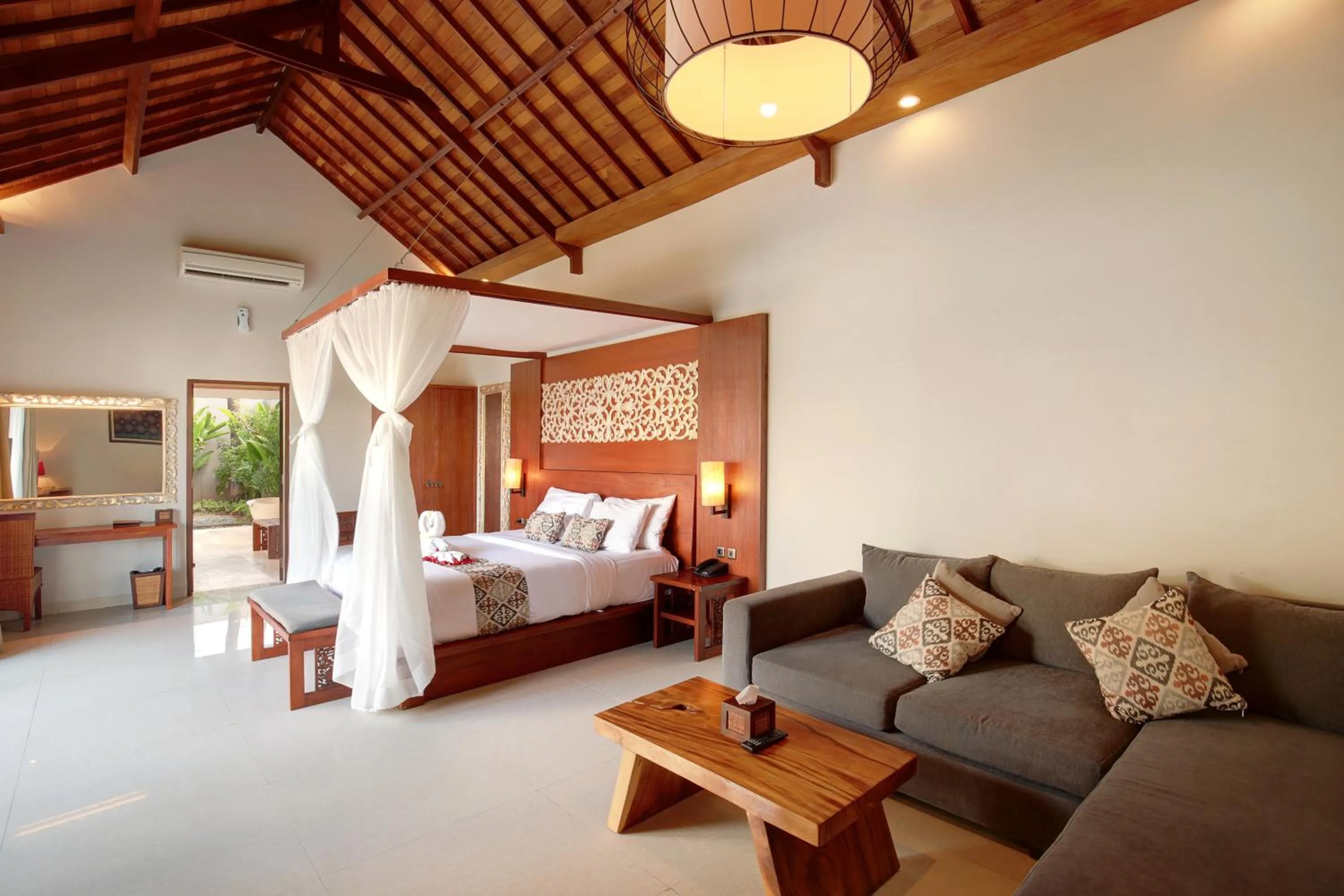 Bedroom, Bed in Lumbini Luxury Villas and Spa