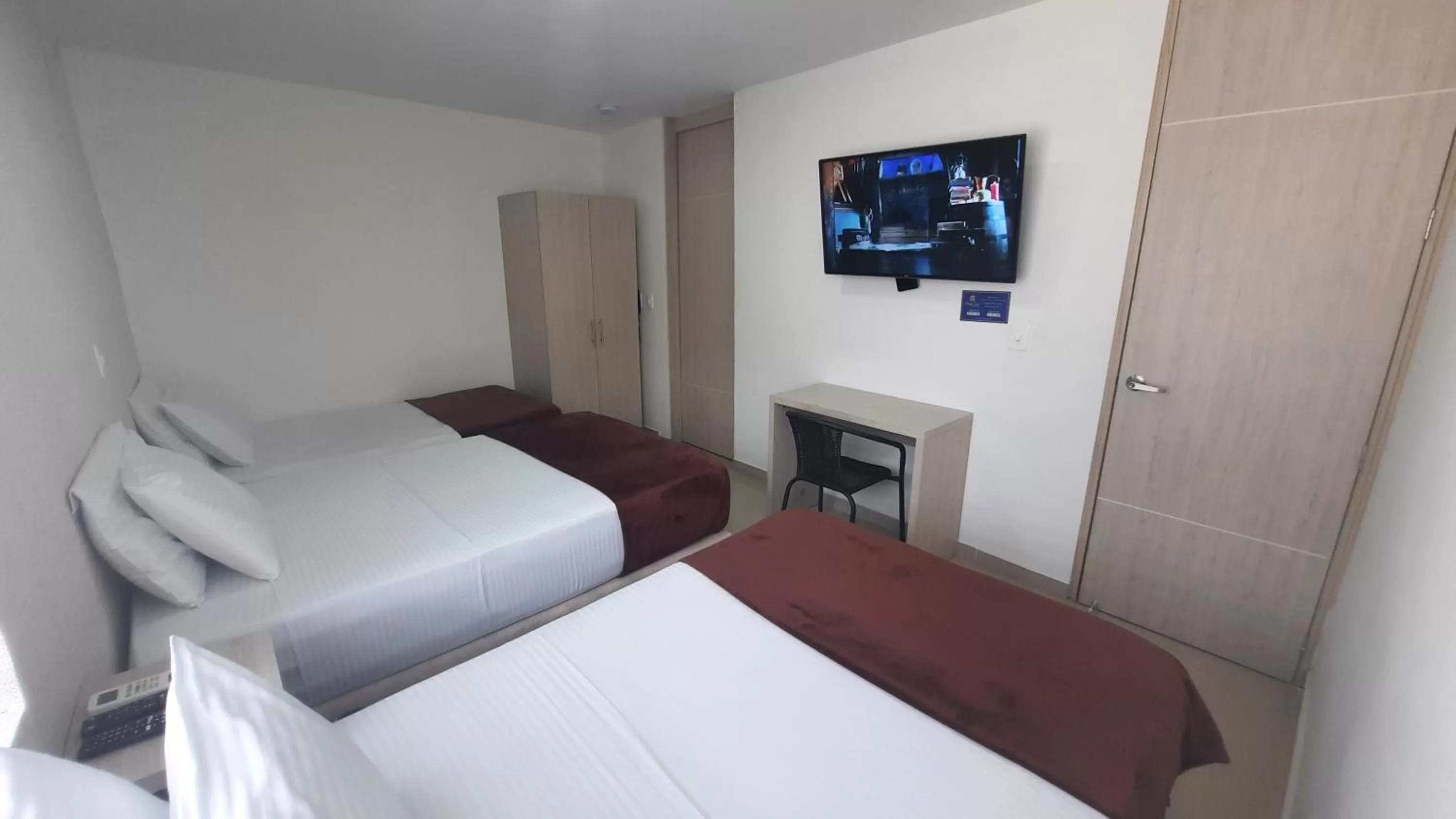 Bed in Bayit Tov Circunvalar Hotel