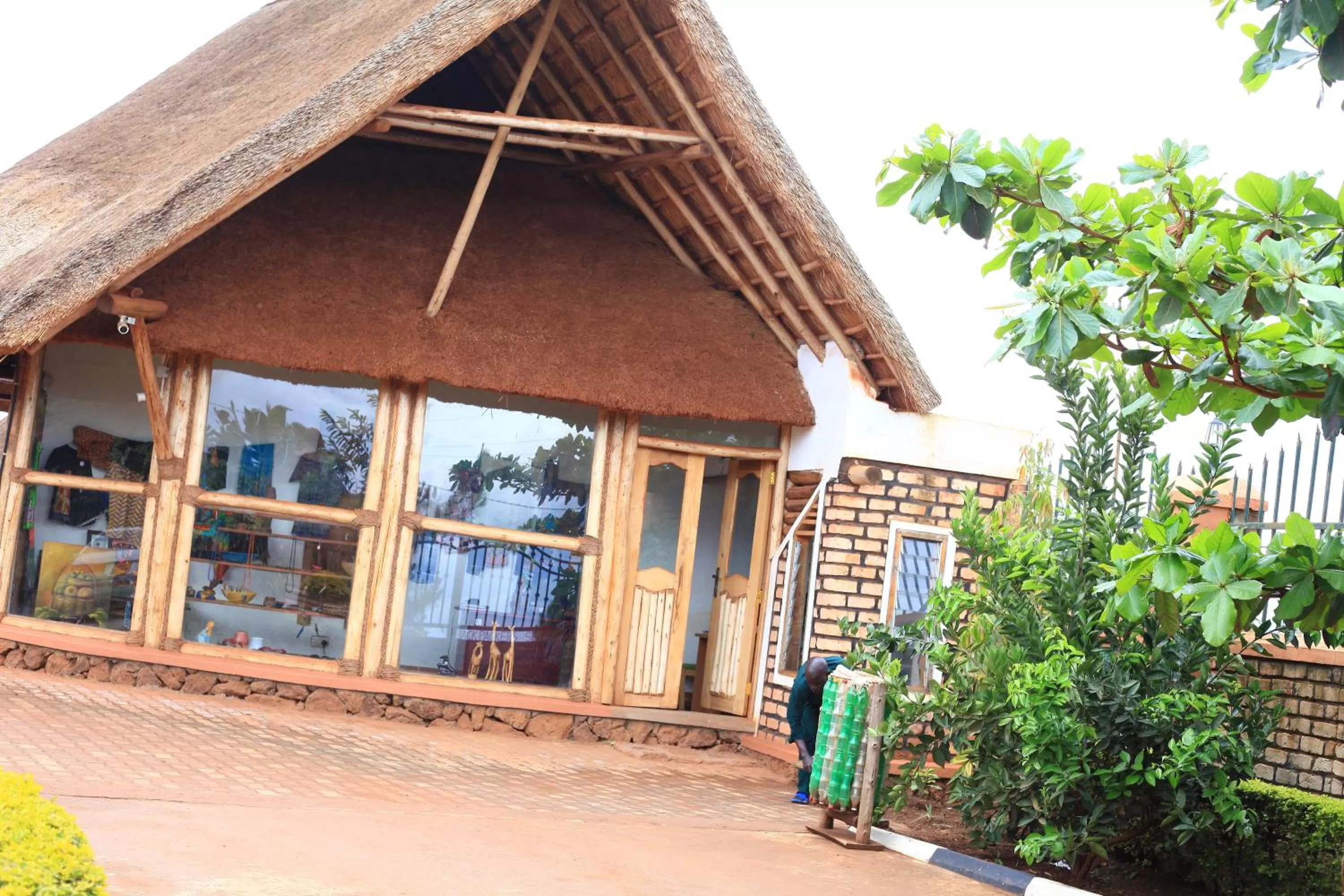 Property Building in Elite Backpackers Services