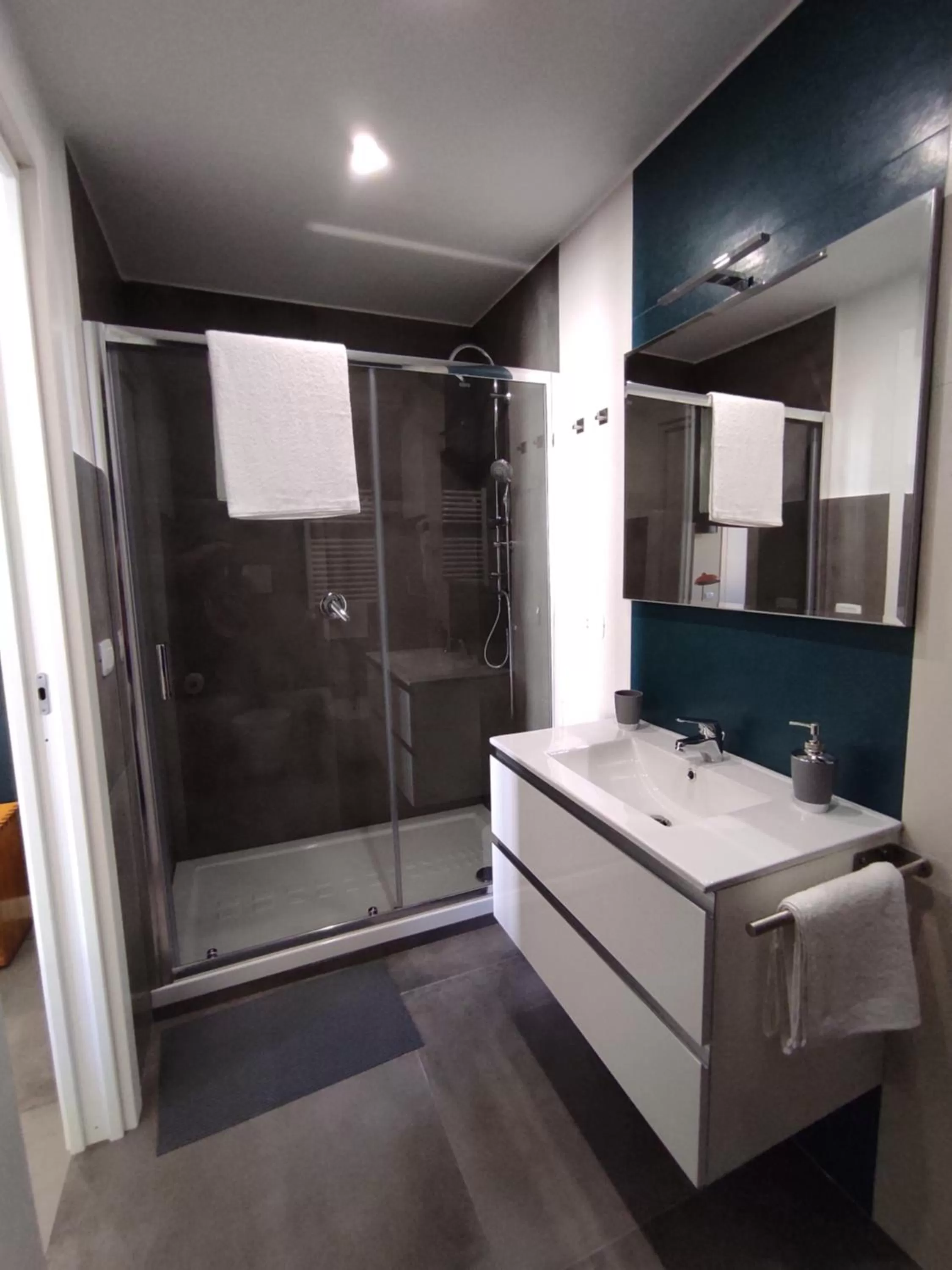 Bathroom in A I R NaCasaBella Napoli