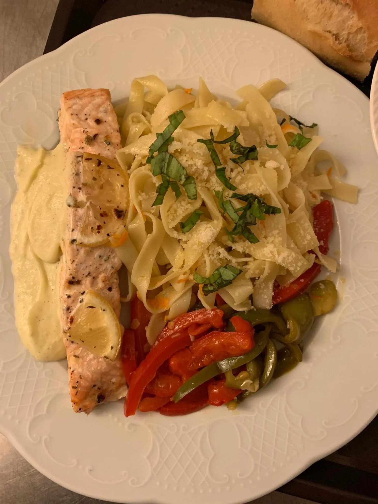 Restaurant/places to eat, Food in Comfort Hotel Orleans Sud