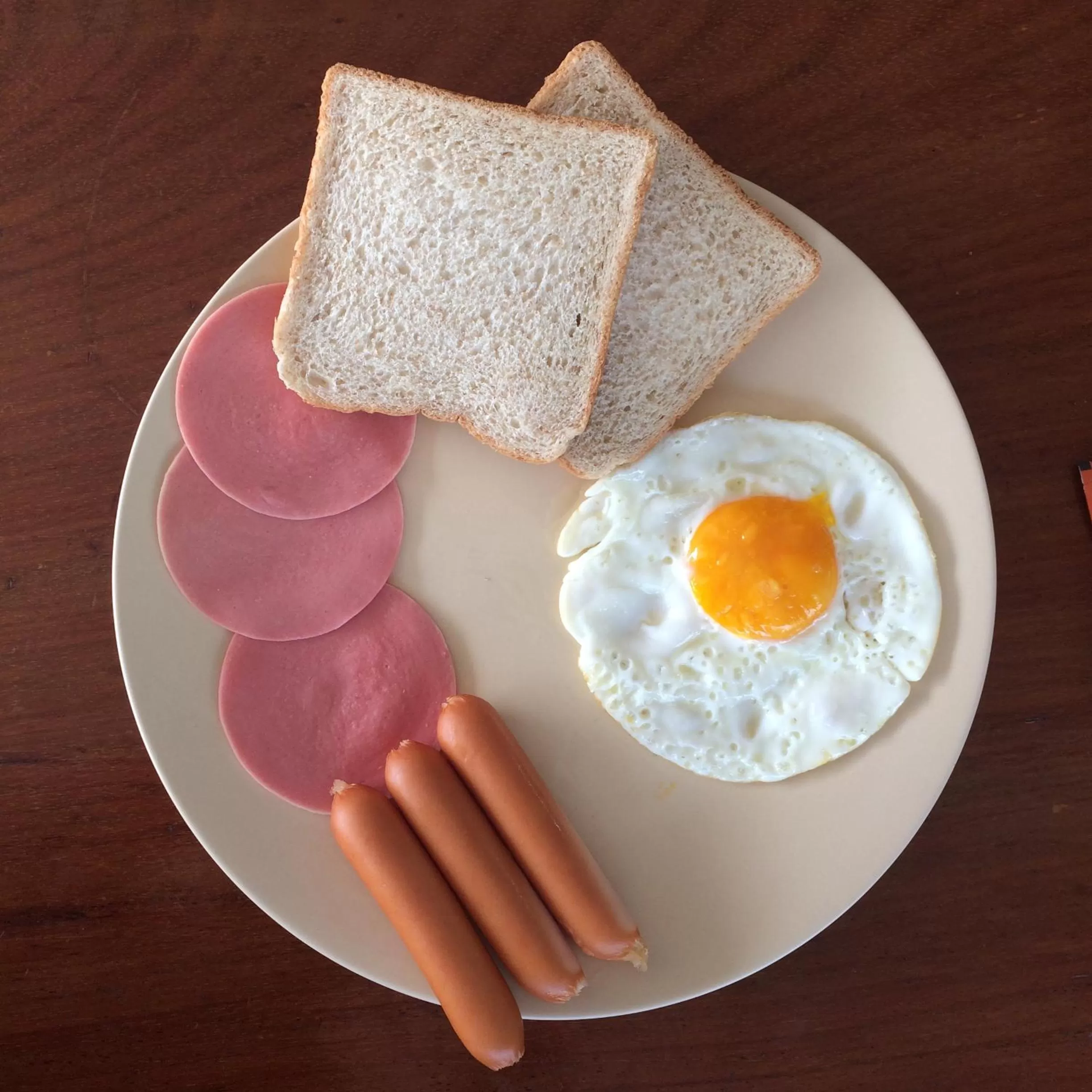 American breakfast in Huan Amphan