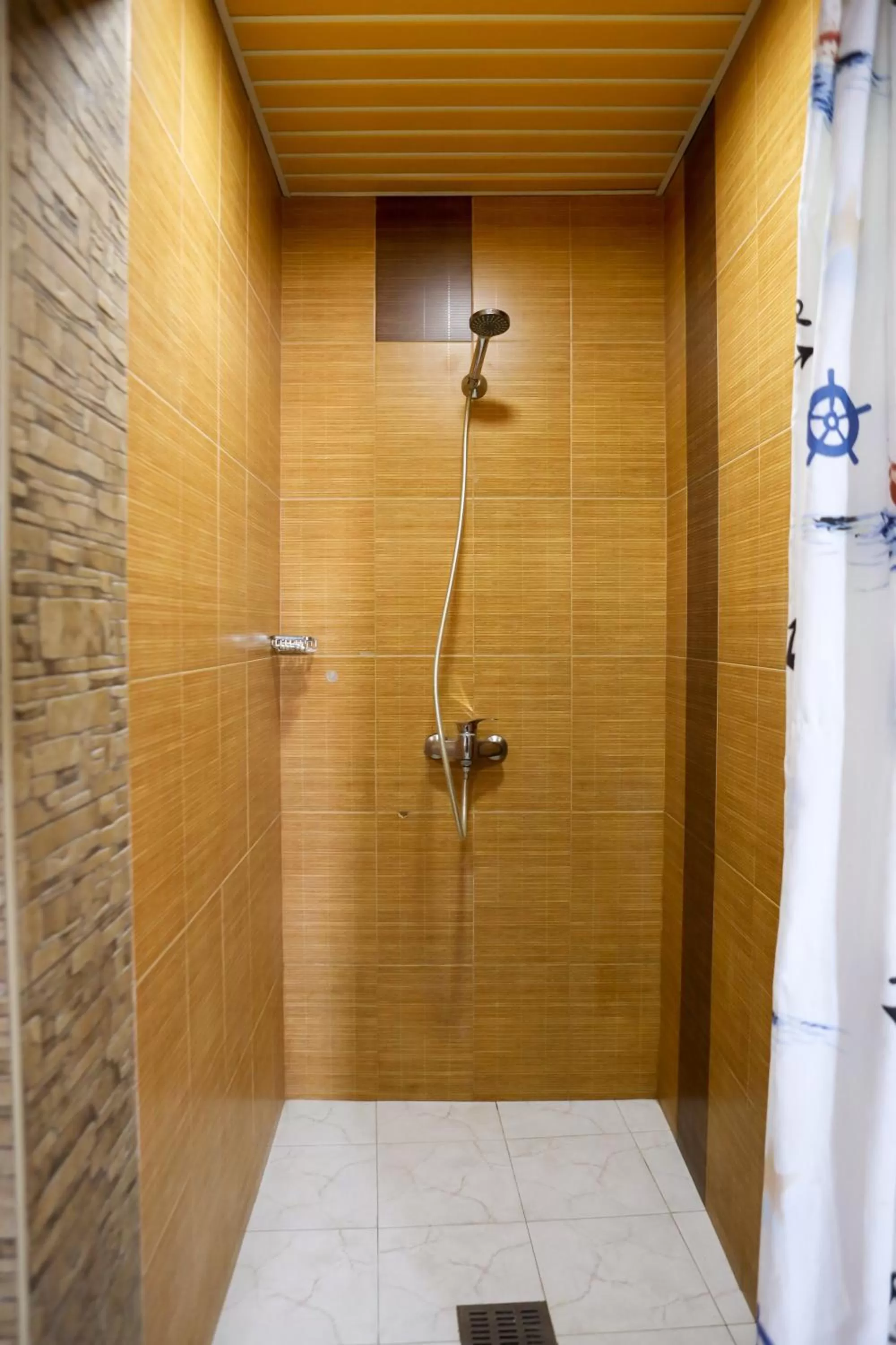 Bathroom in NO PROBLEM