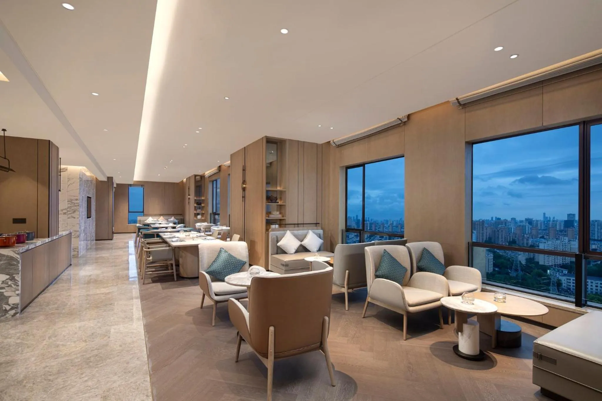 Meeting/conference room in Crowne Plaza Shanghai Jinxiu by IHG