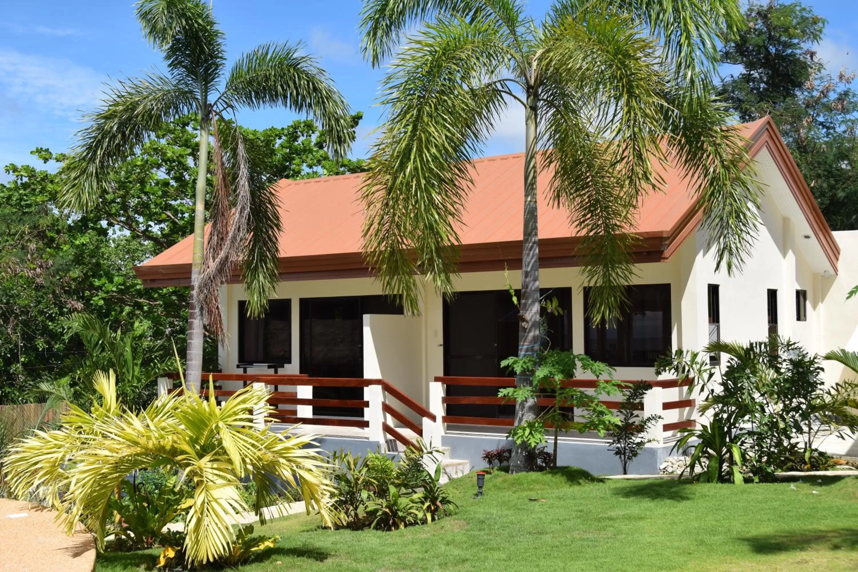 Facade/entrance in Kasagpan