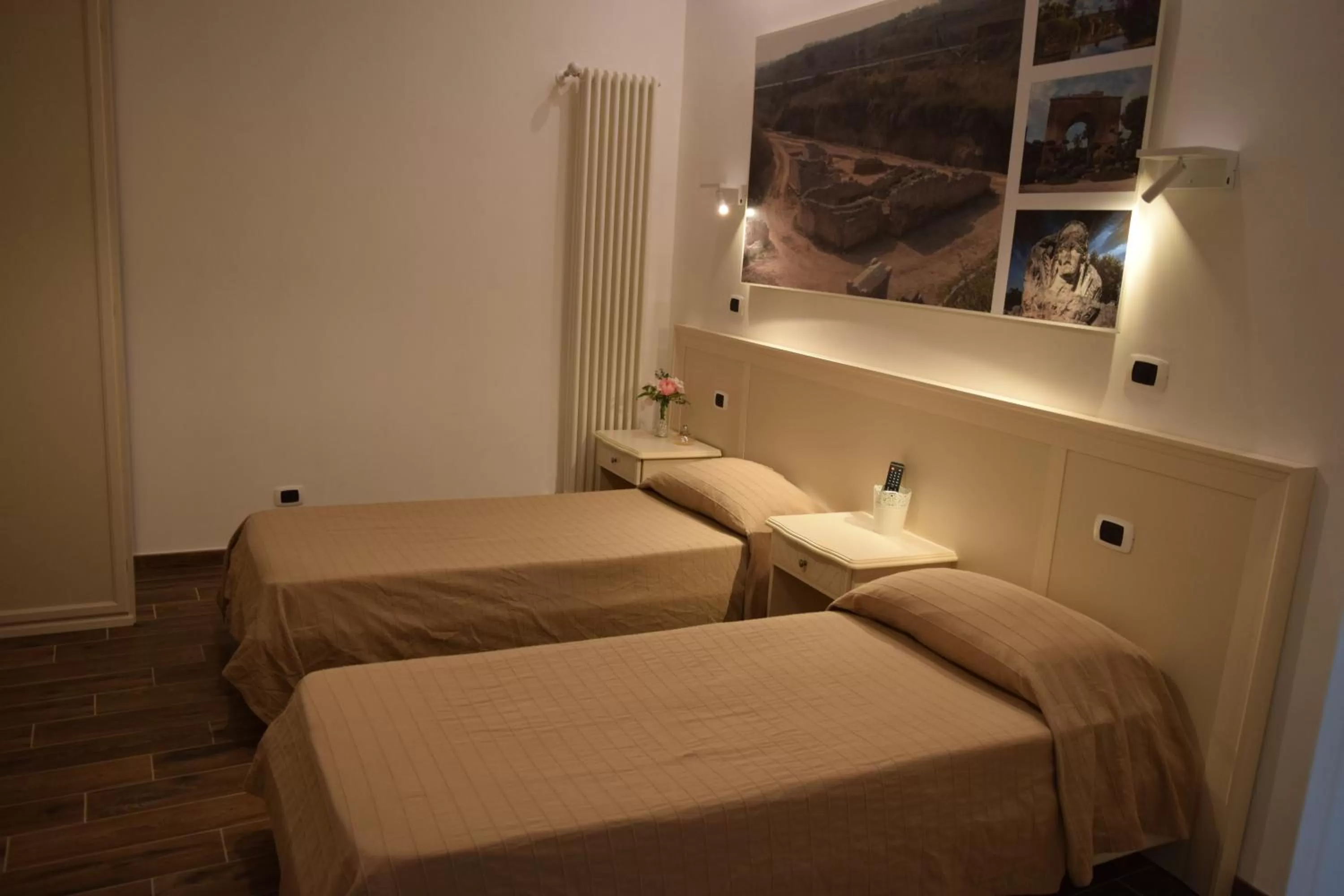 Photo of the whole room in DomuS al Corso B&B