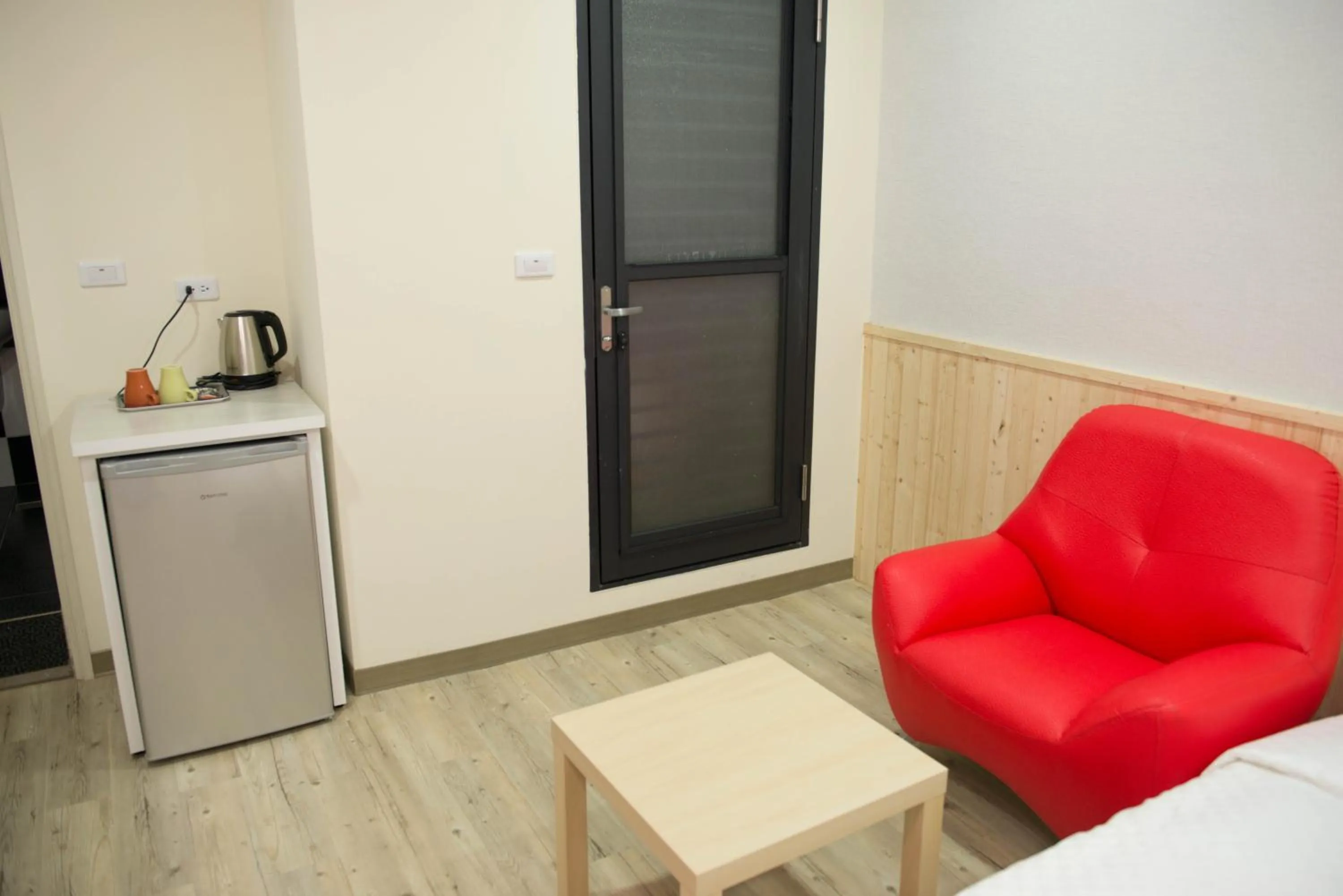 Coffee/tea facilities in Didi House無人化自助入住#附車位有限須預約