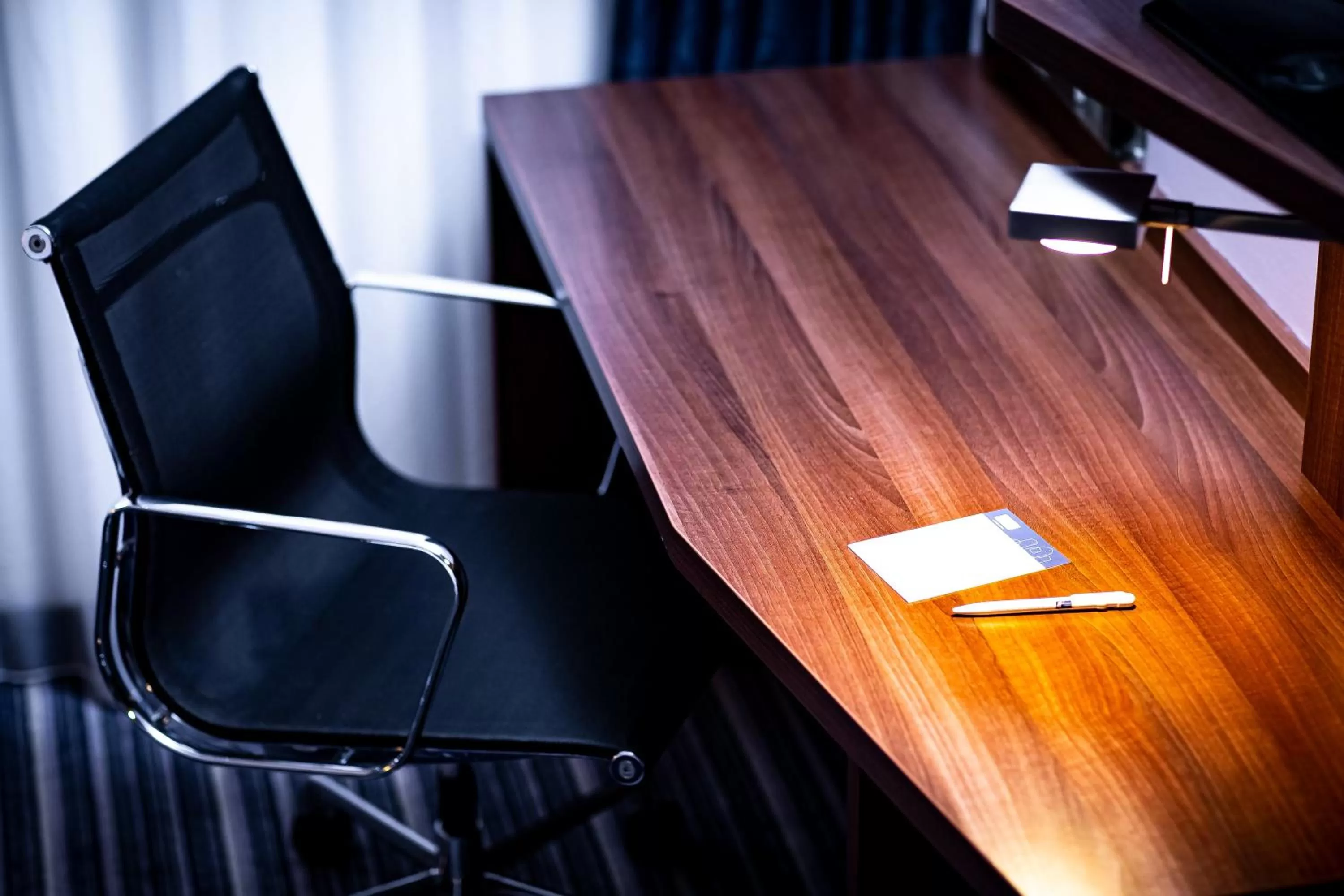 Photo of the whole room in Holiday Inn Express Amsterdam - Sloterdijk Station by IHG