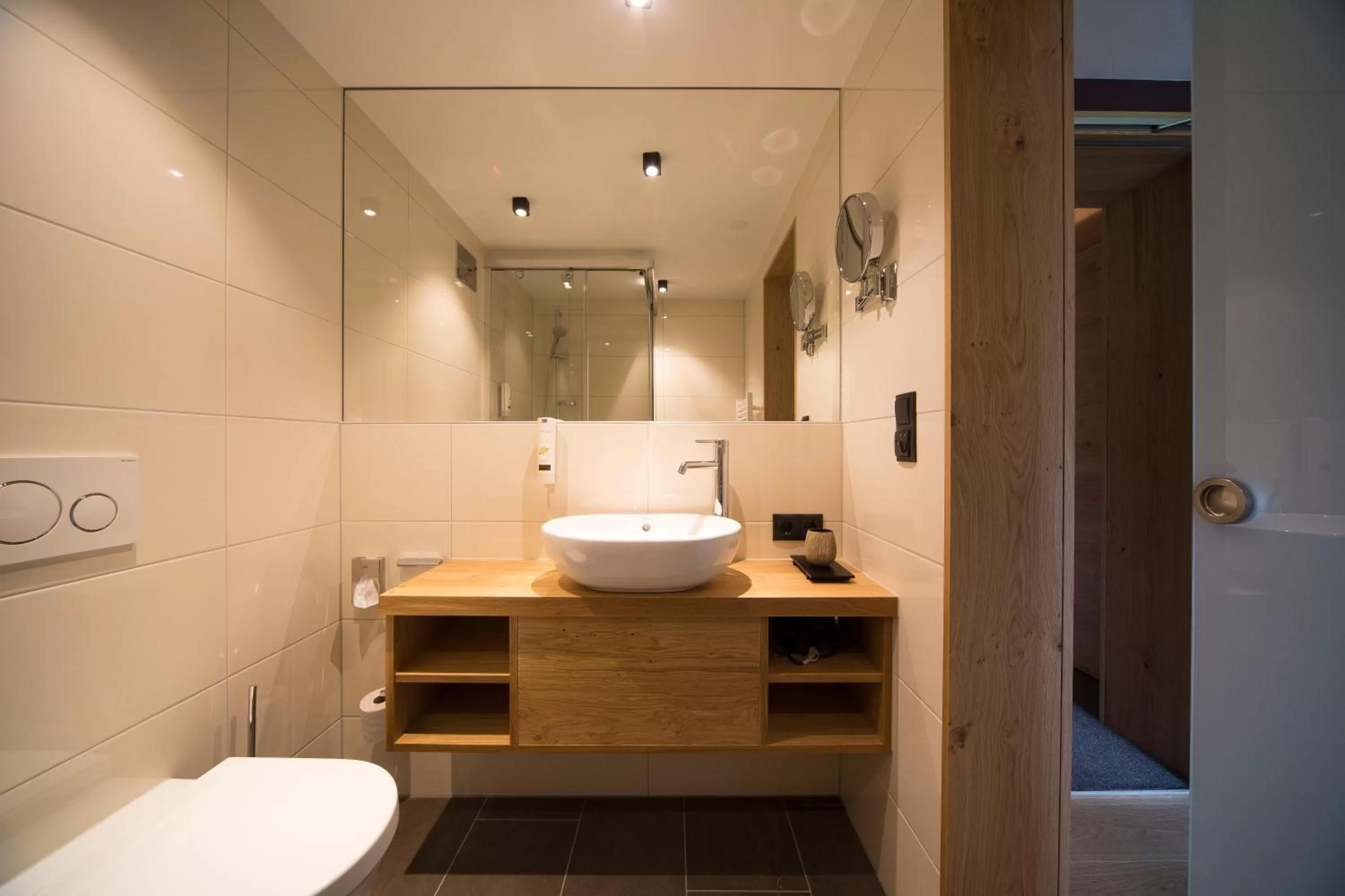 Shower in Landhaus Maria Grün B&B