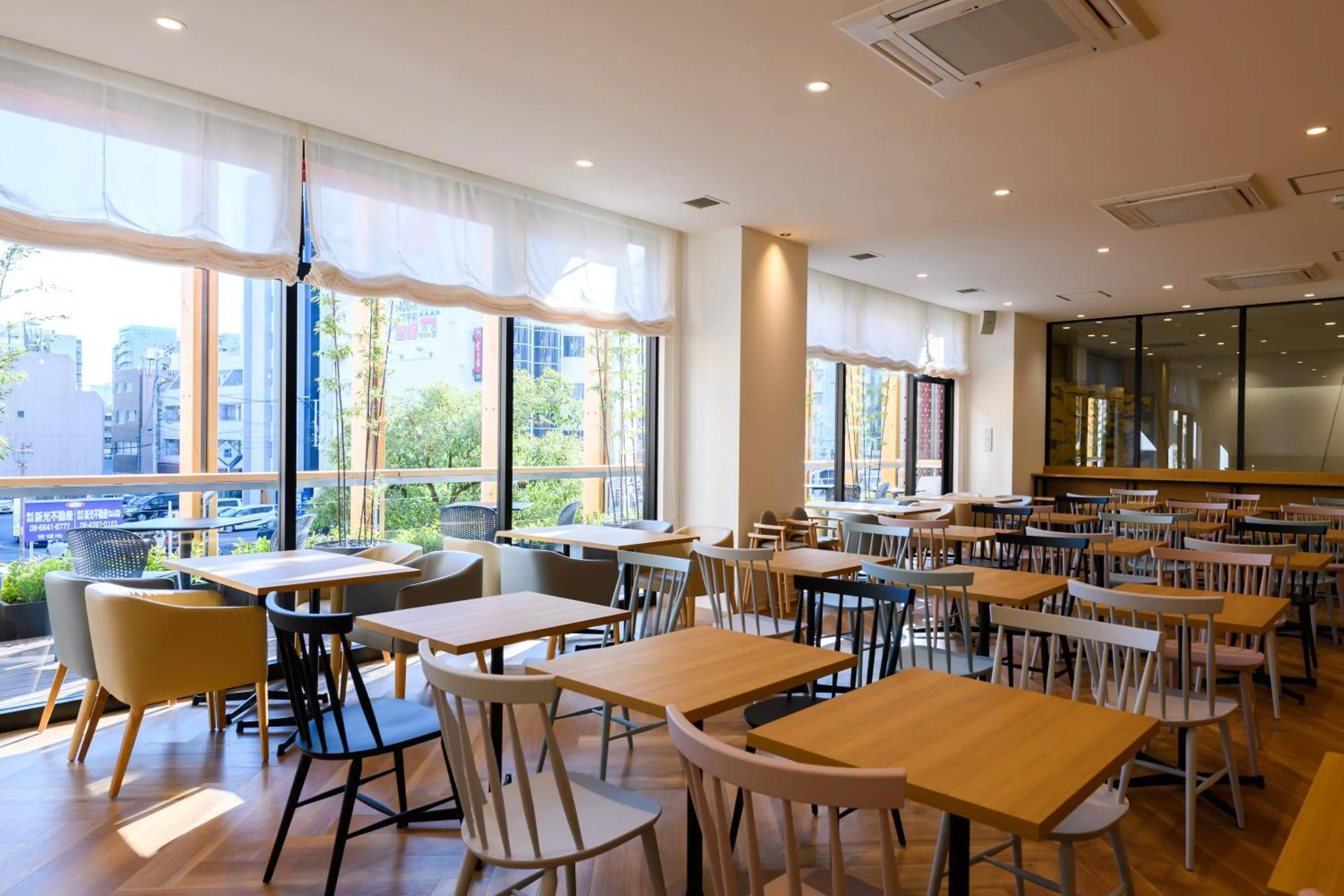 Restaurant/places to eat in Hotel Sobial Namba Daikokucho