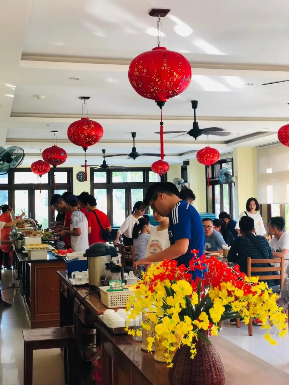 Restaurant/places to eat in Sunshine Hoian Hotel