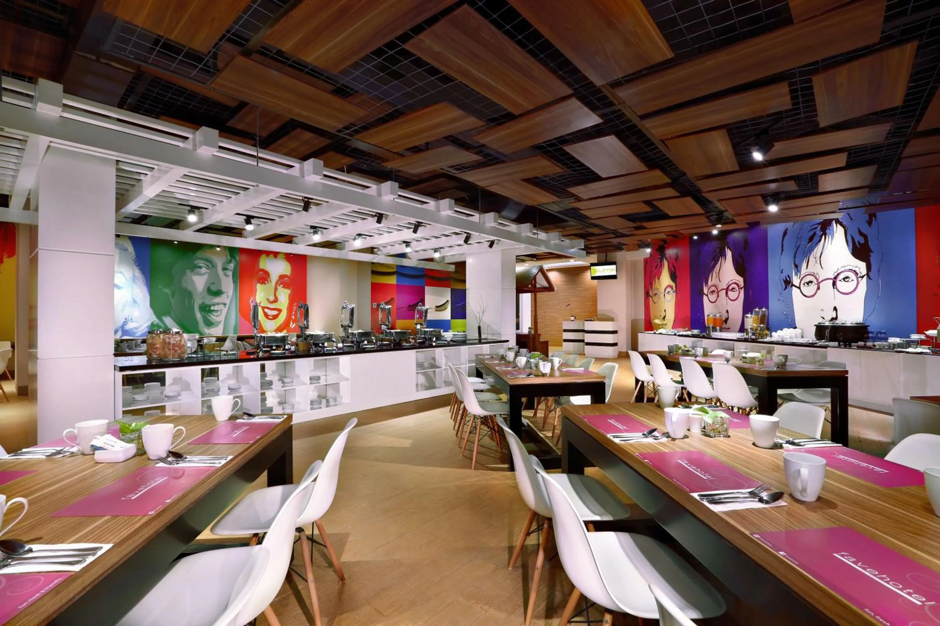 Restaurant/places to eat in favehotel Jababeka Cikarang