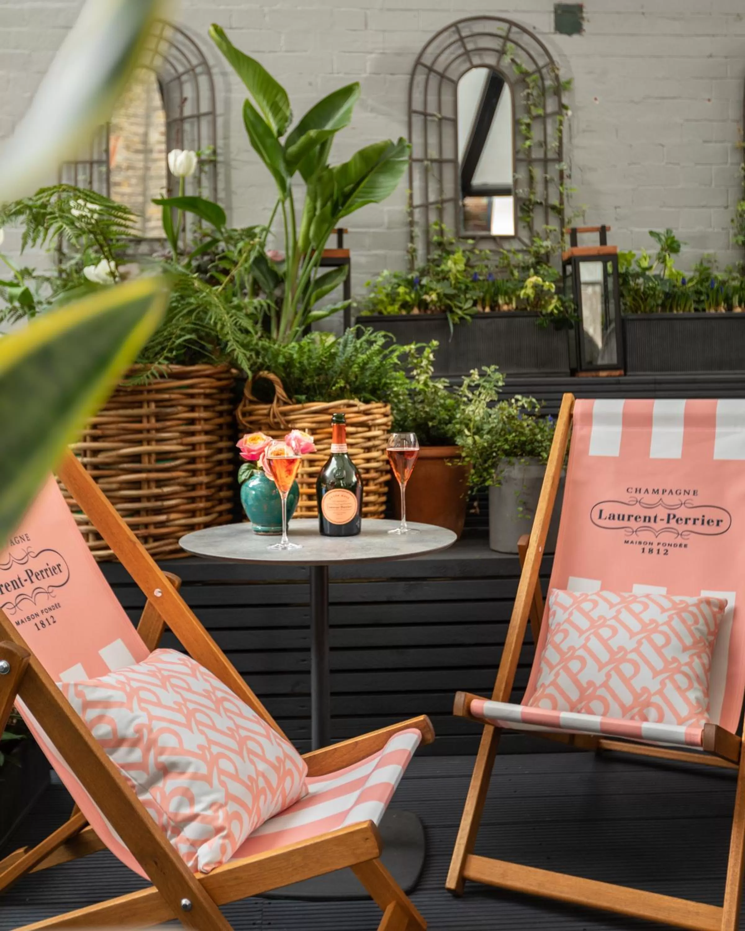 Garden in 11 Cadogan Gardens and The Apartments by Iconic Luxury Hotels