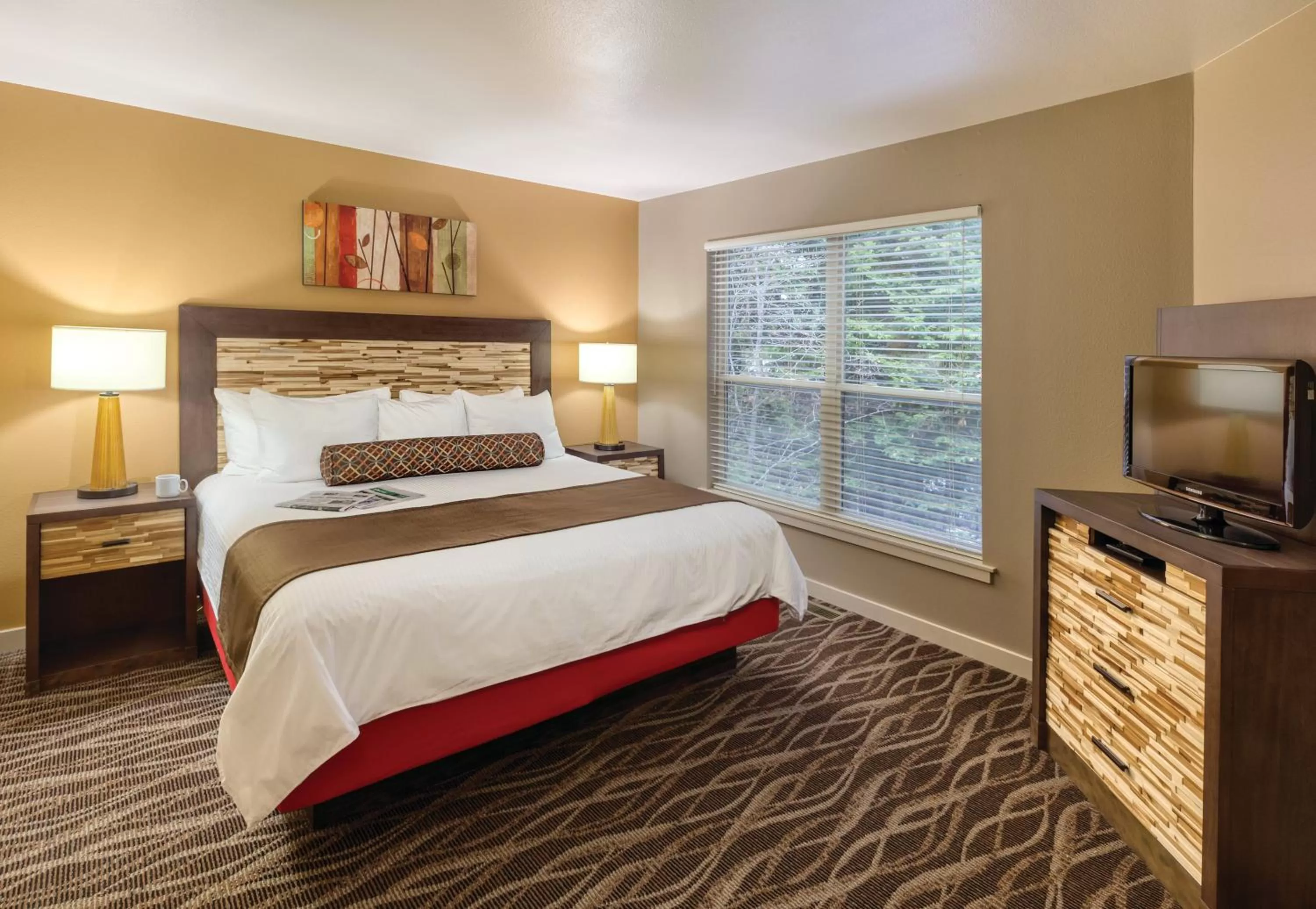 Photo of the whole room, Bed in WorldMark McCall