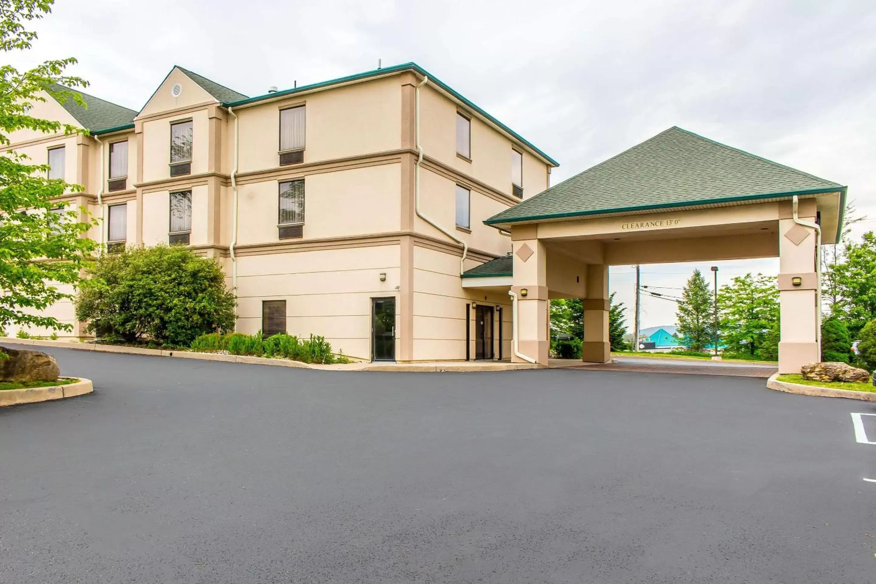 Quality Inn Hackettstown - Long Valley Quality Inn Hackettstown - Long Valley