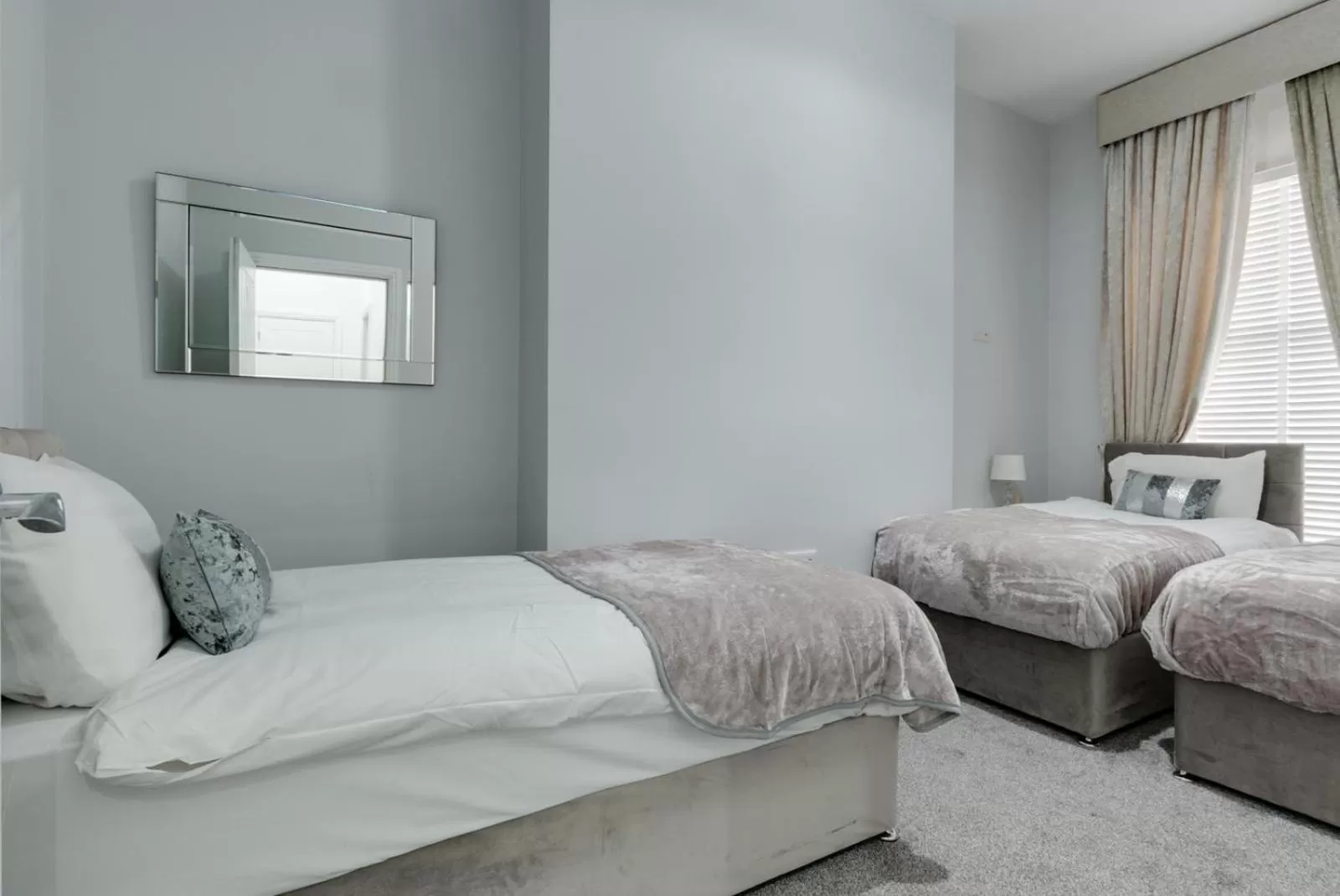 Bed in RST Rodney Street