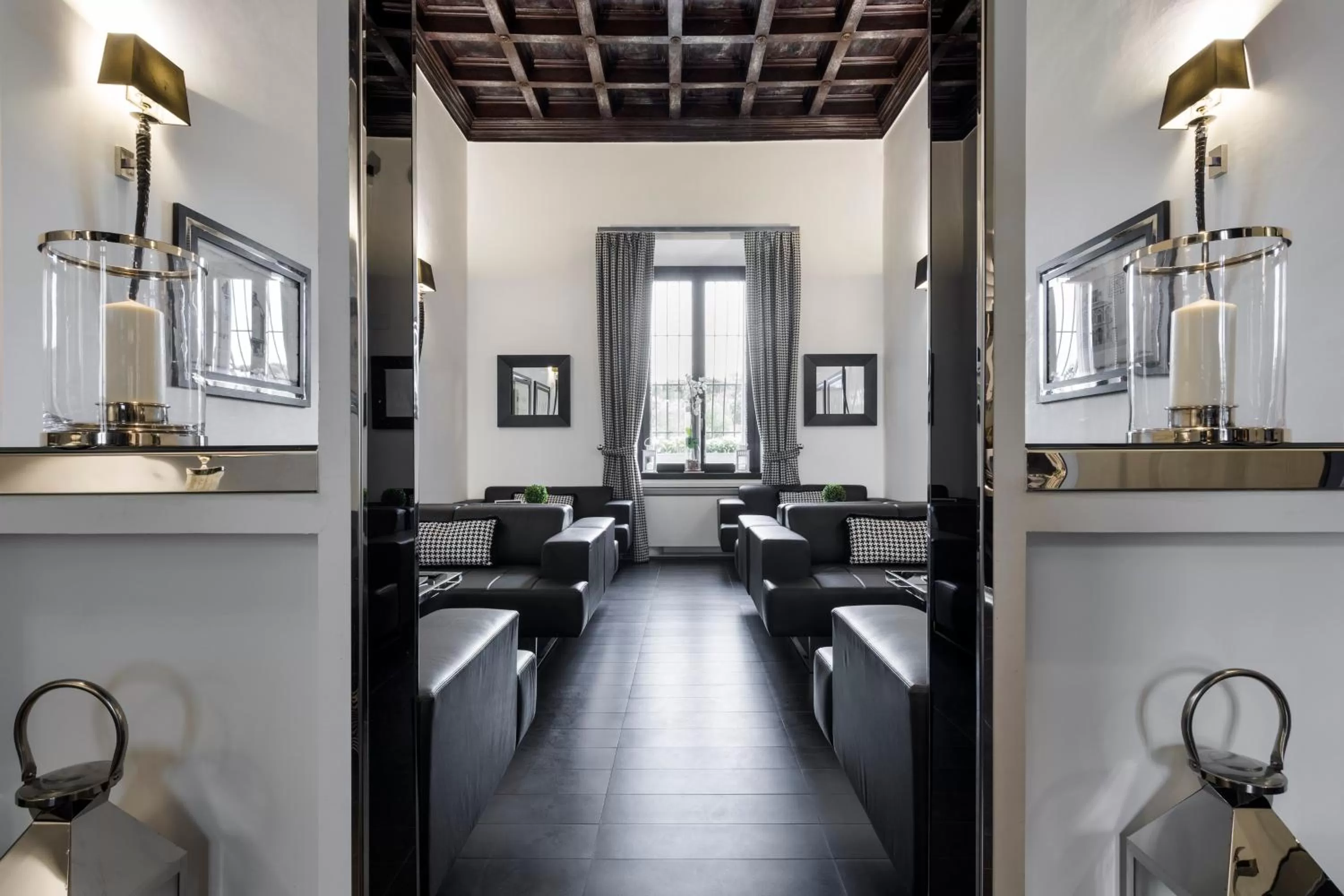 Lobby or reception in LHP Hotel River & SPA